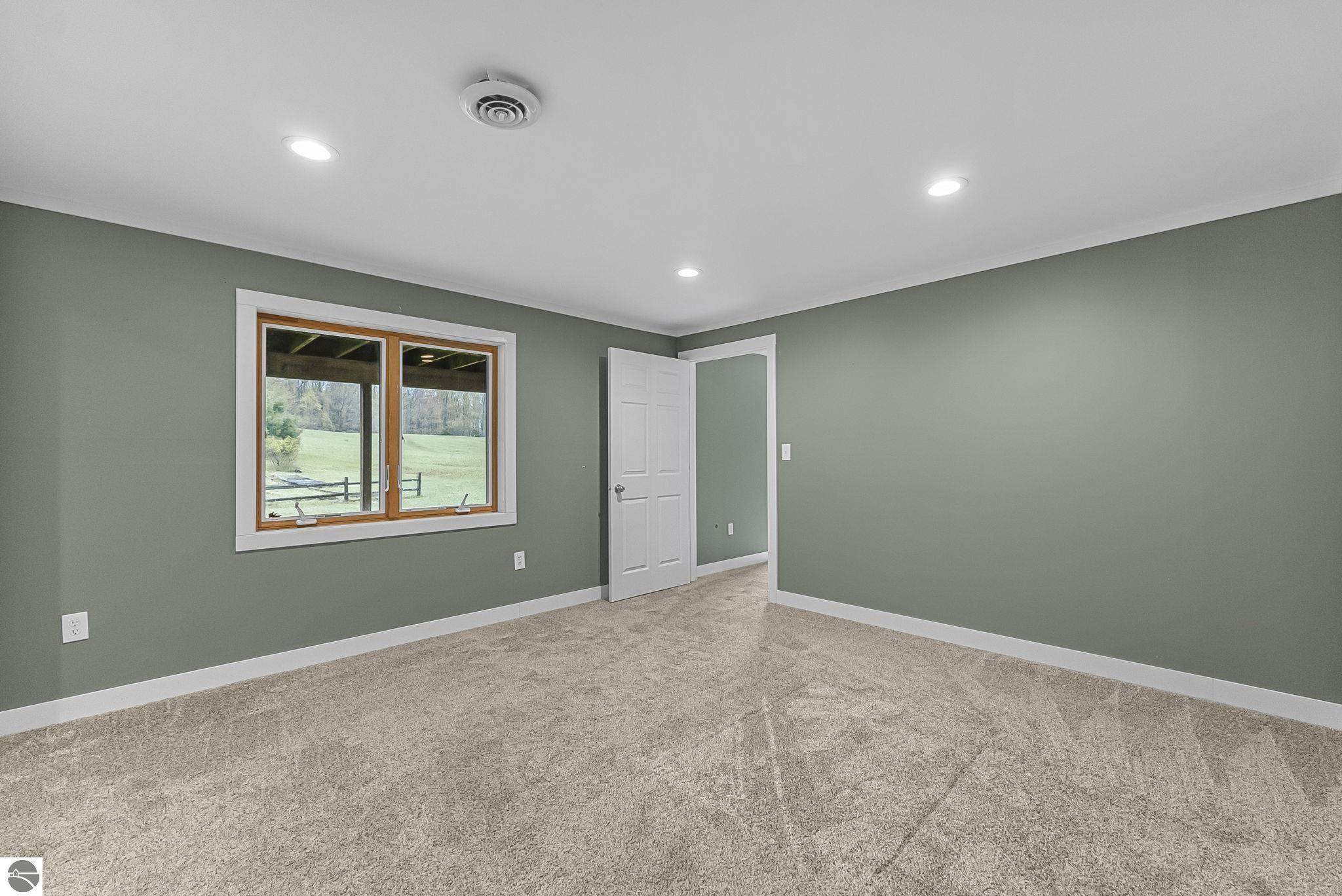 10122 Skiver Road