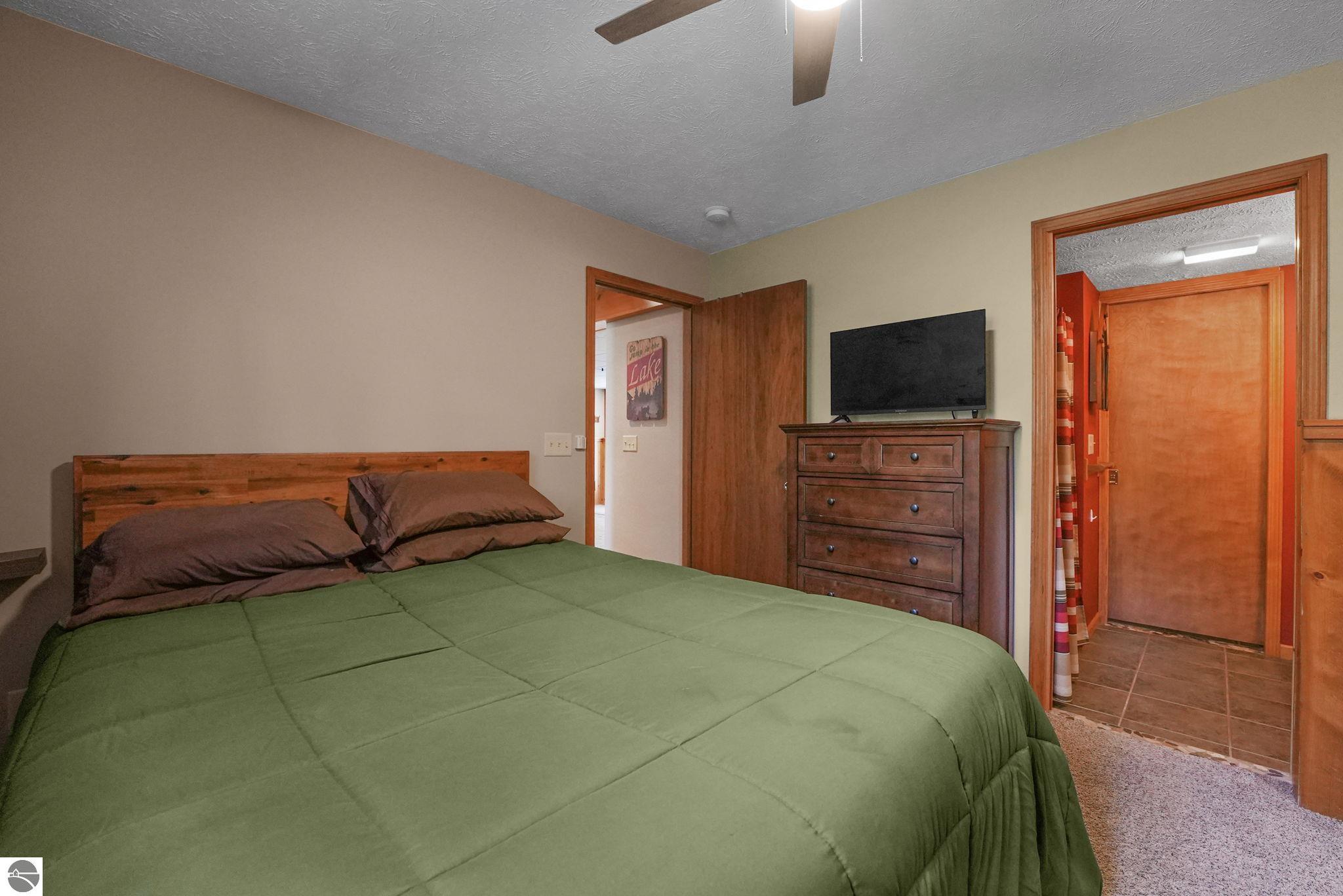 10587 Wildwood Road