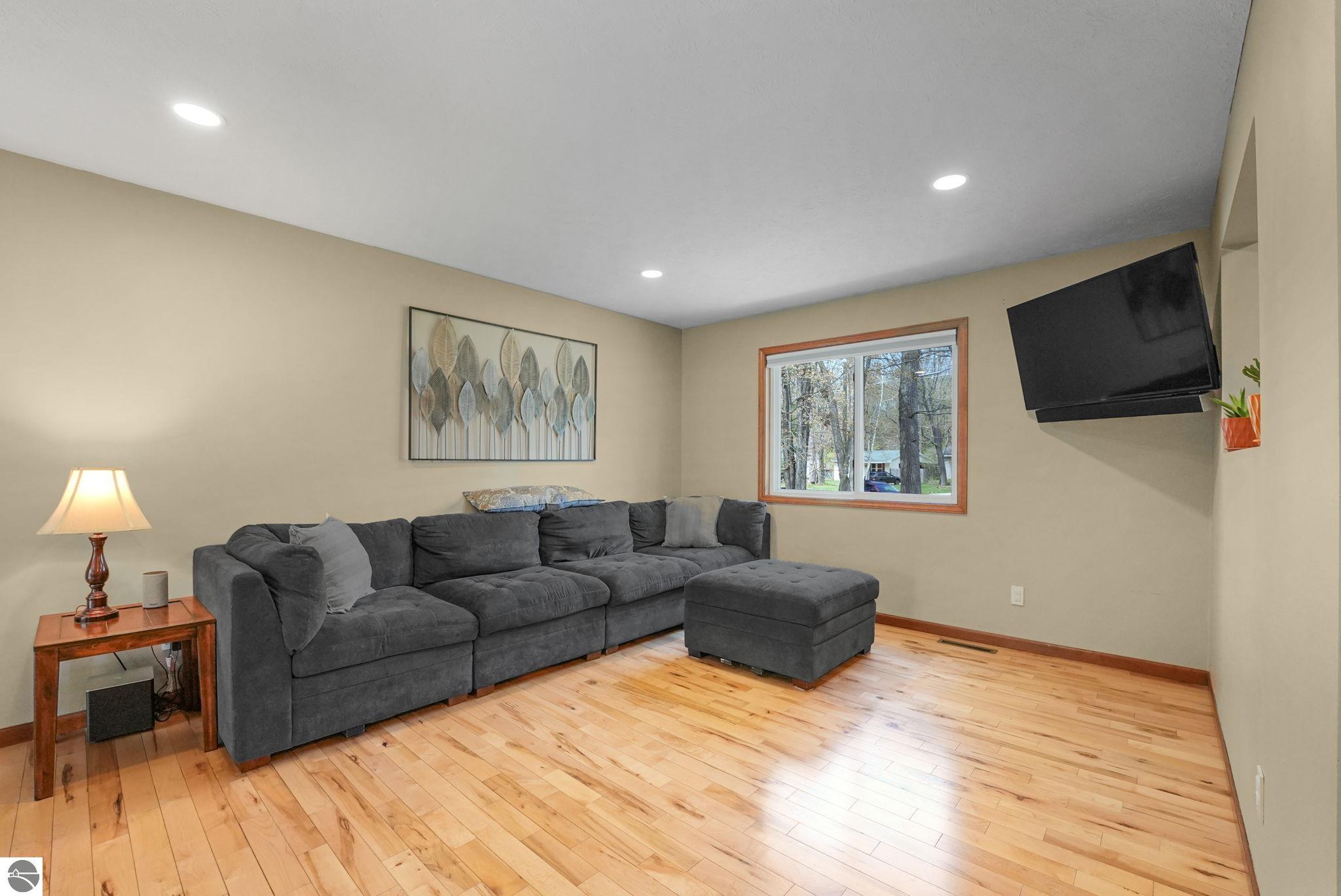 10587 Wildwood Road