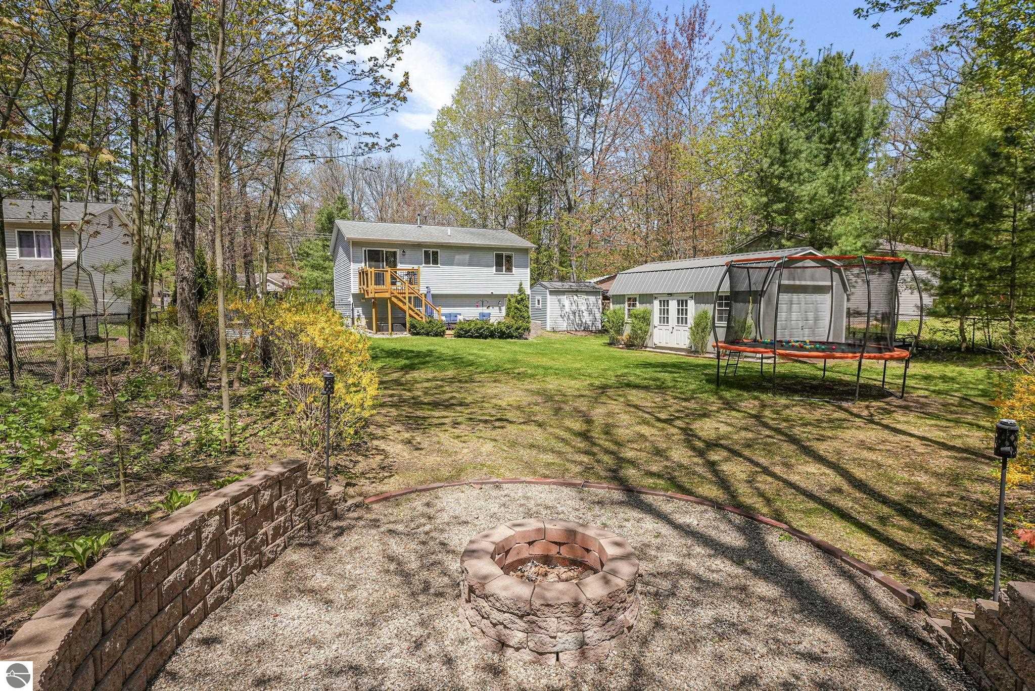 10587 Wildwood Road