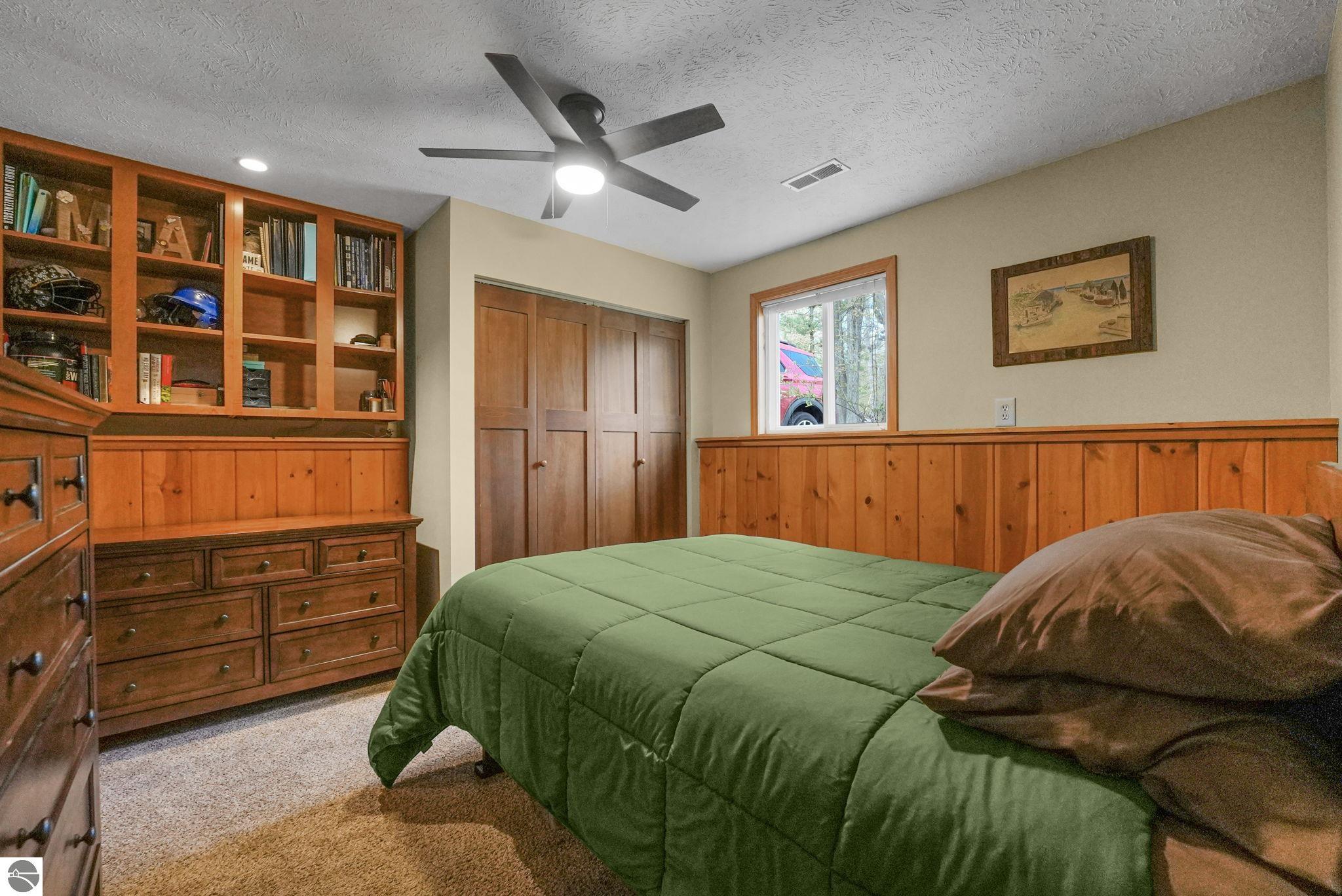 10587 Wildwood Road