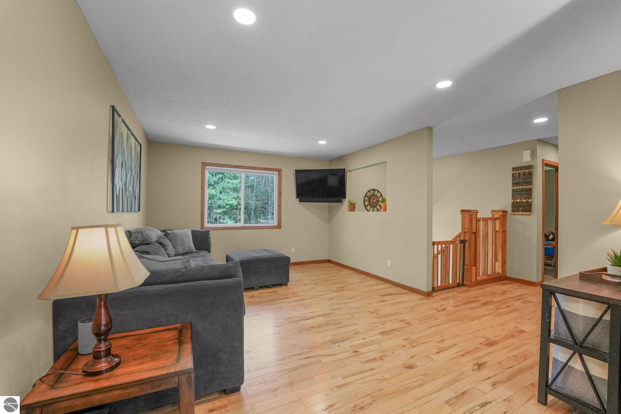 10587 Wildwood Road
