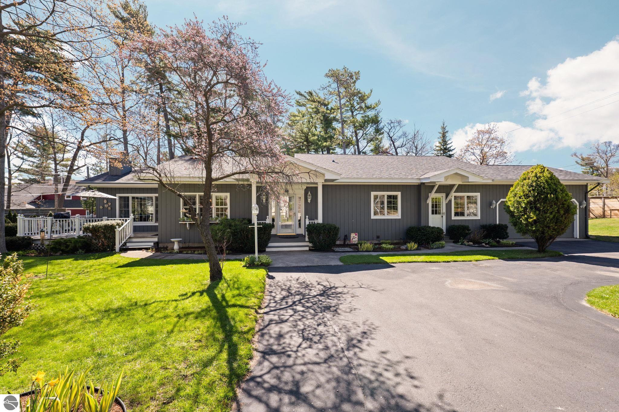 702 Ahgosa Trail