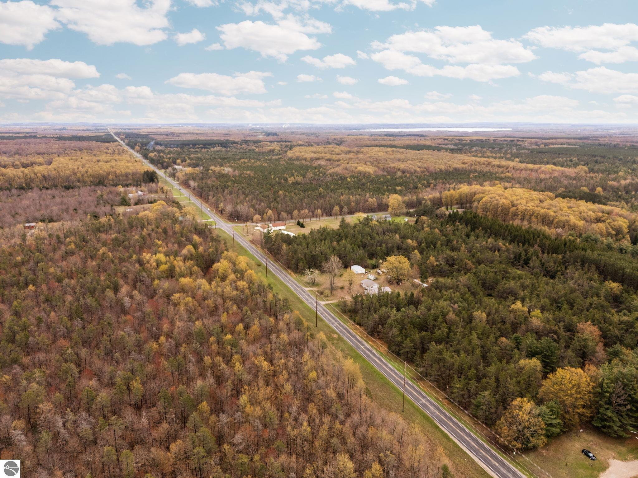 960 E 32 Road