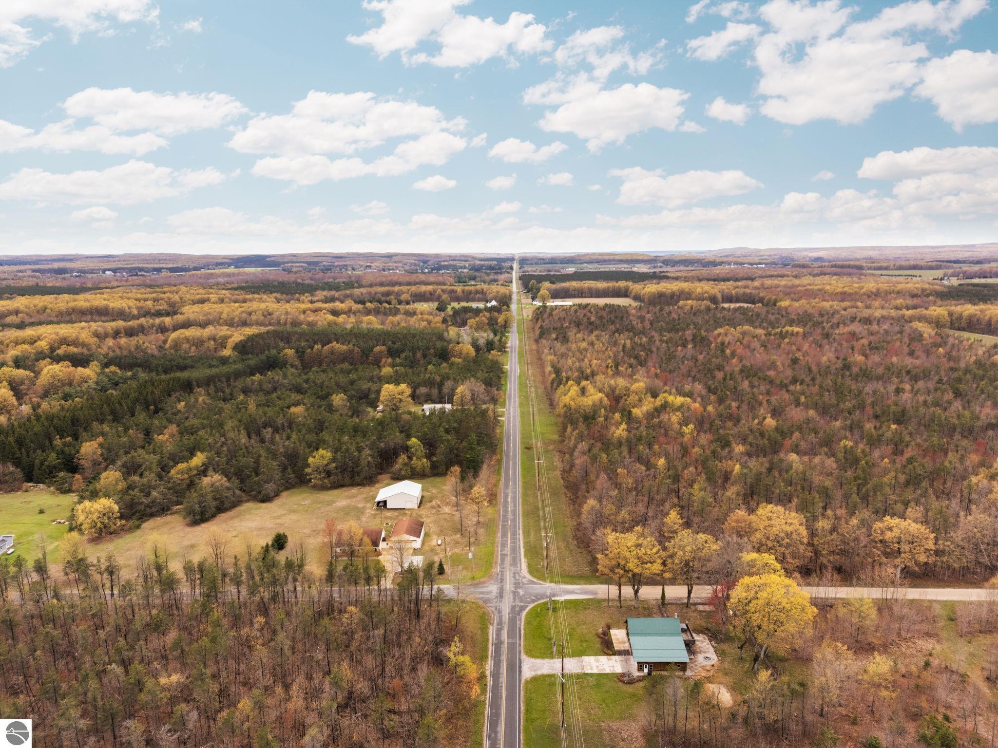960 E 32 Road