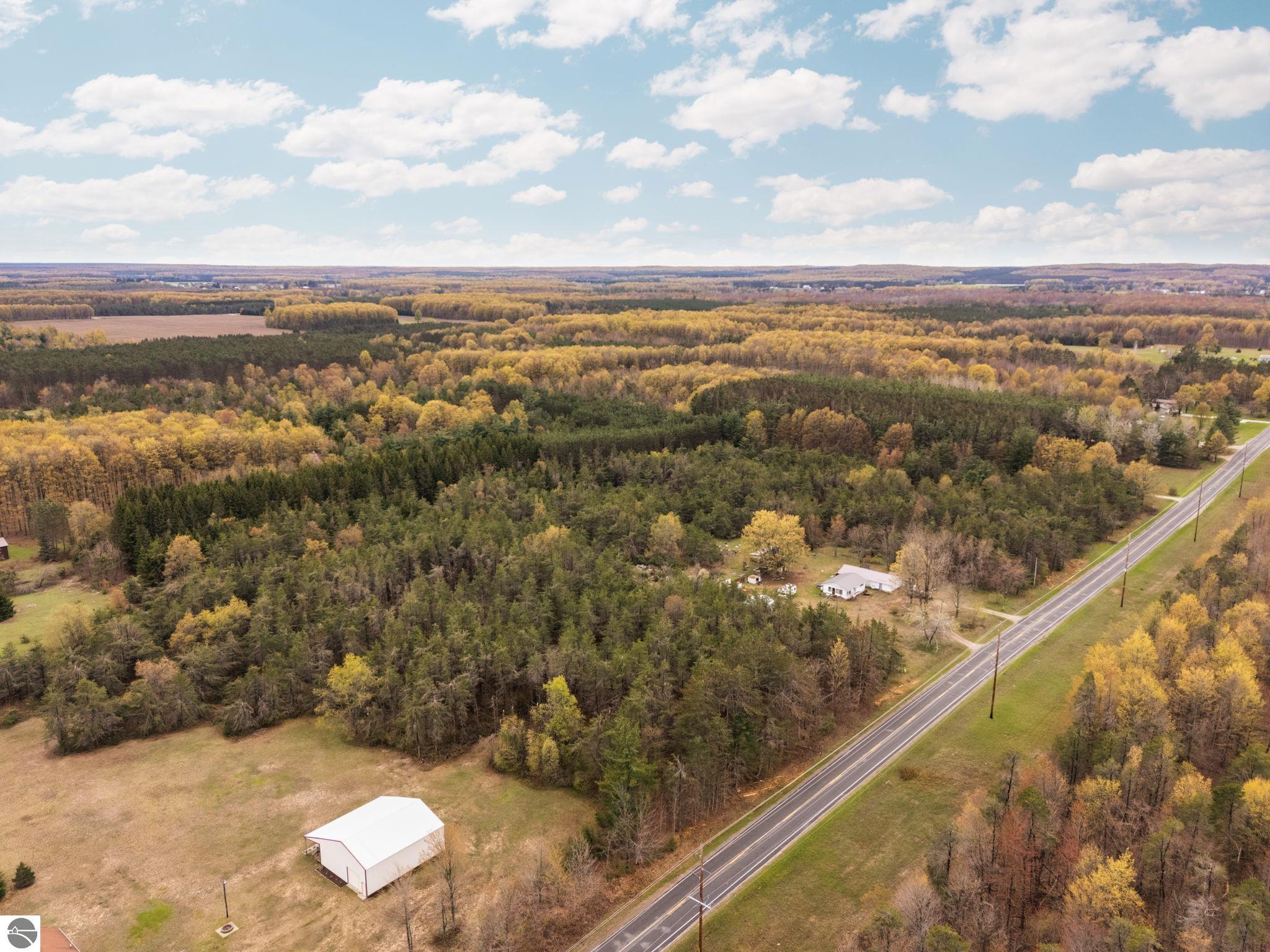 960 E 32 Road