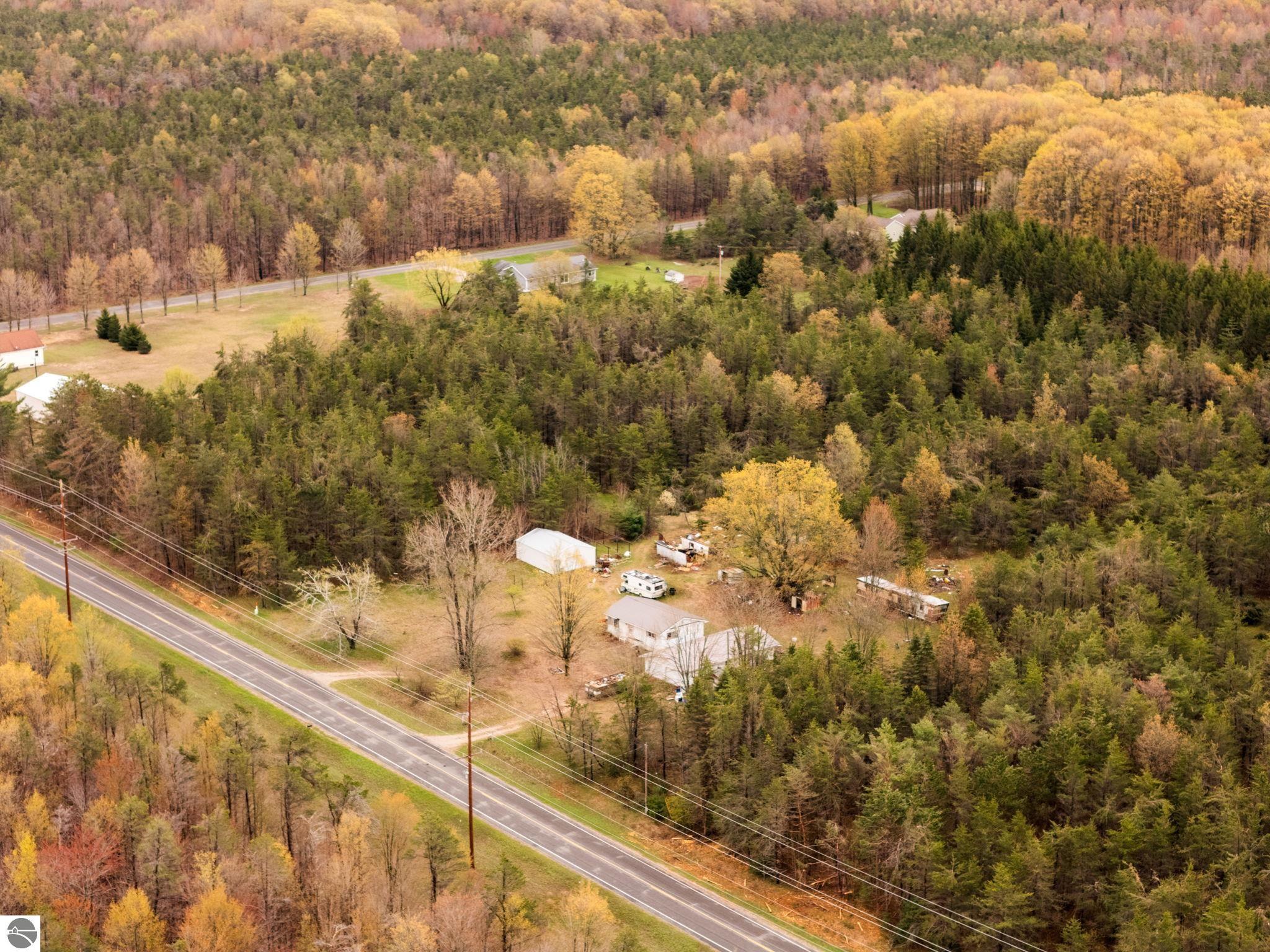 960 E 32 Road