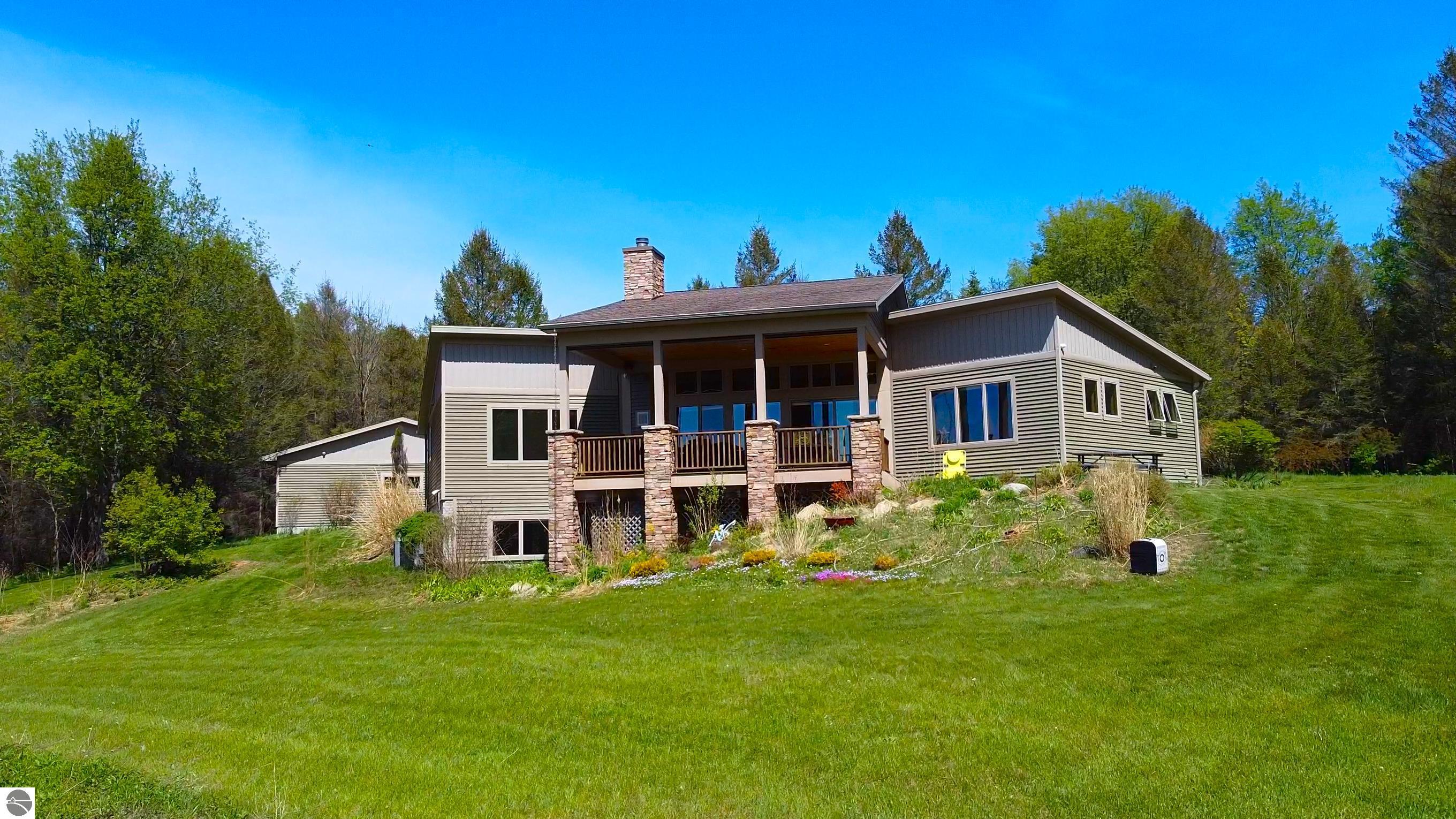 2525 Burdickville Road