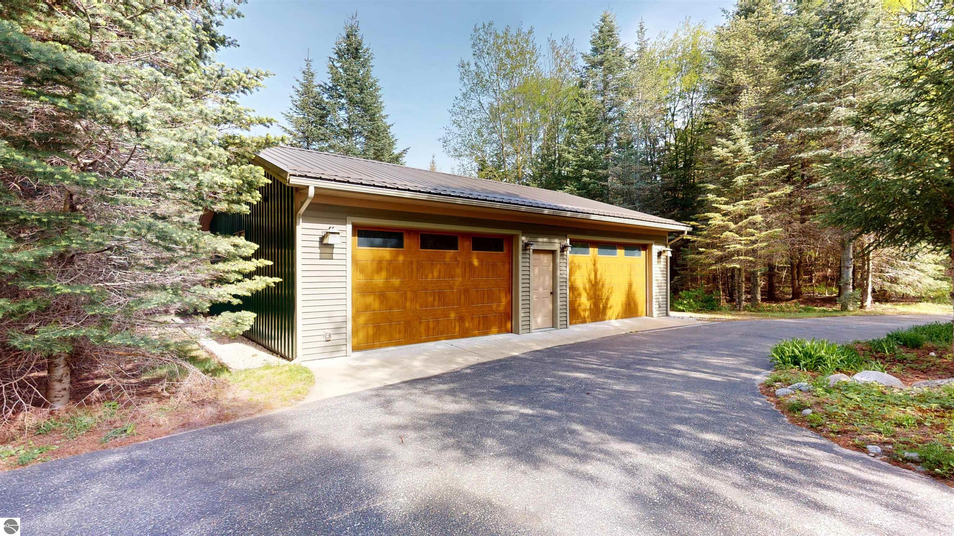 2525 Burdickville Road