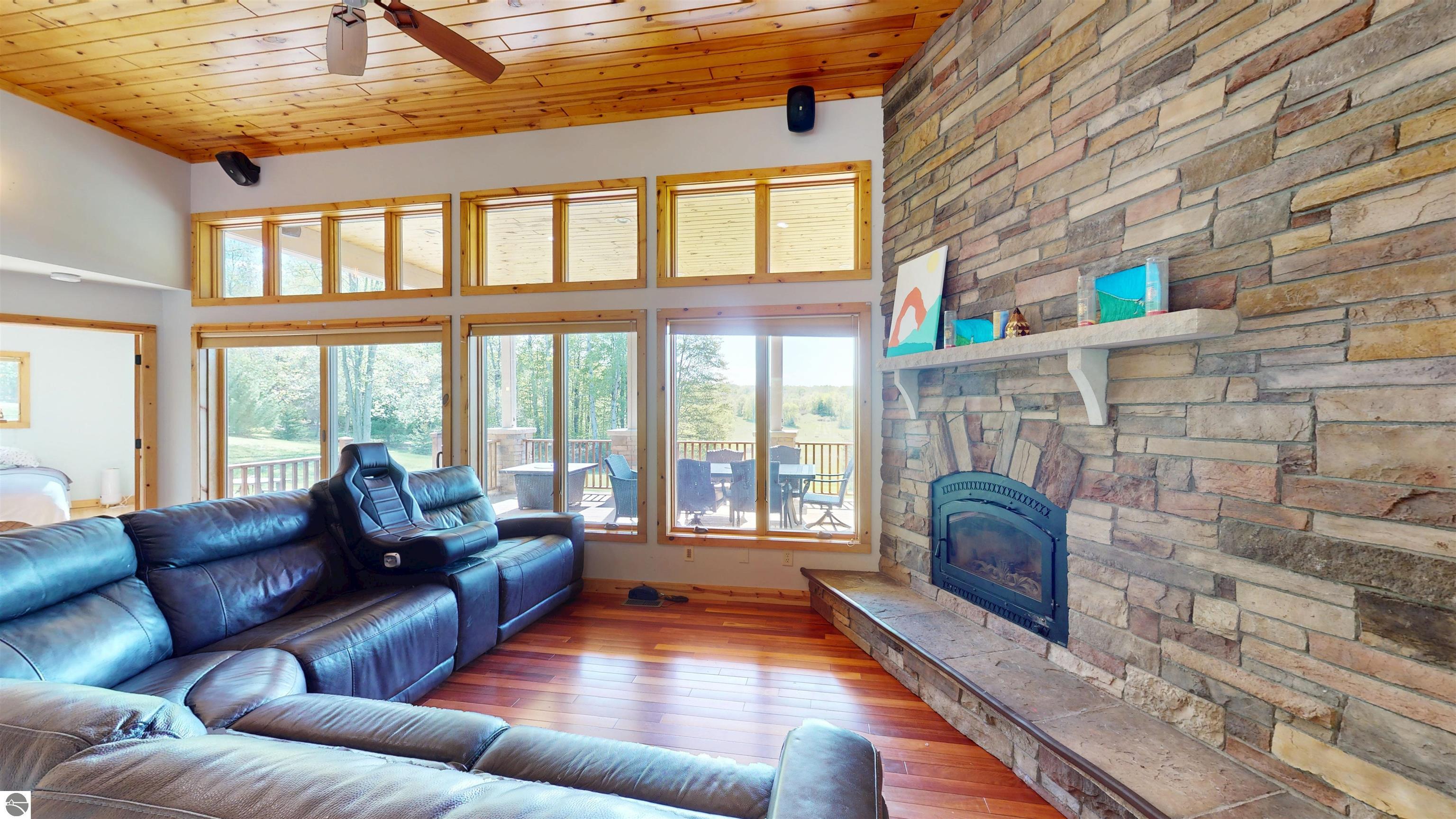 2525 Burdickville Road