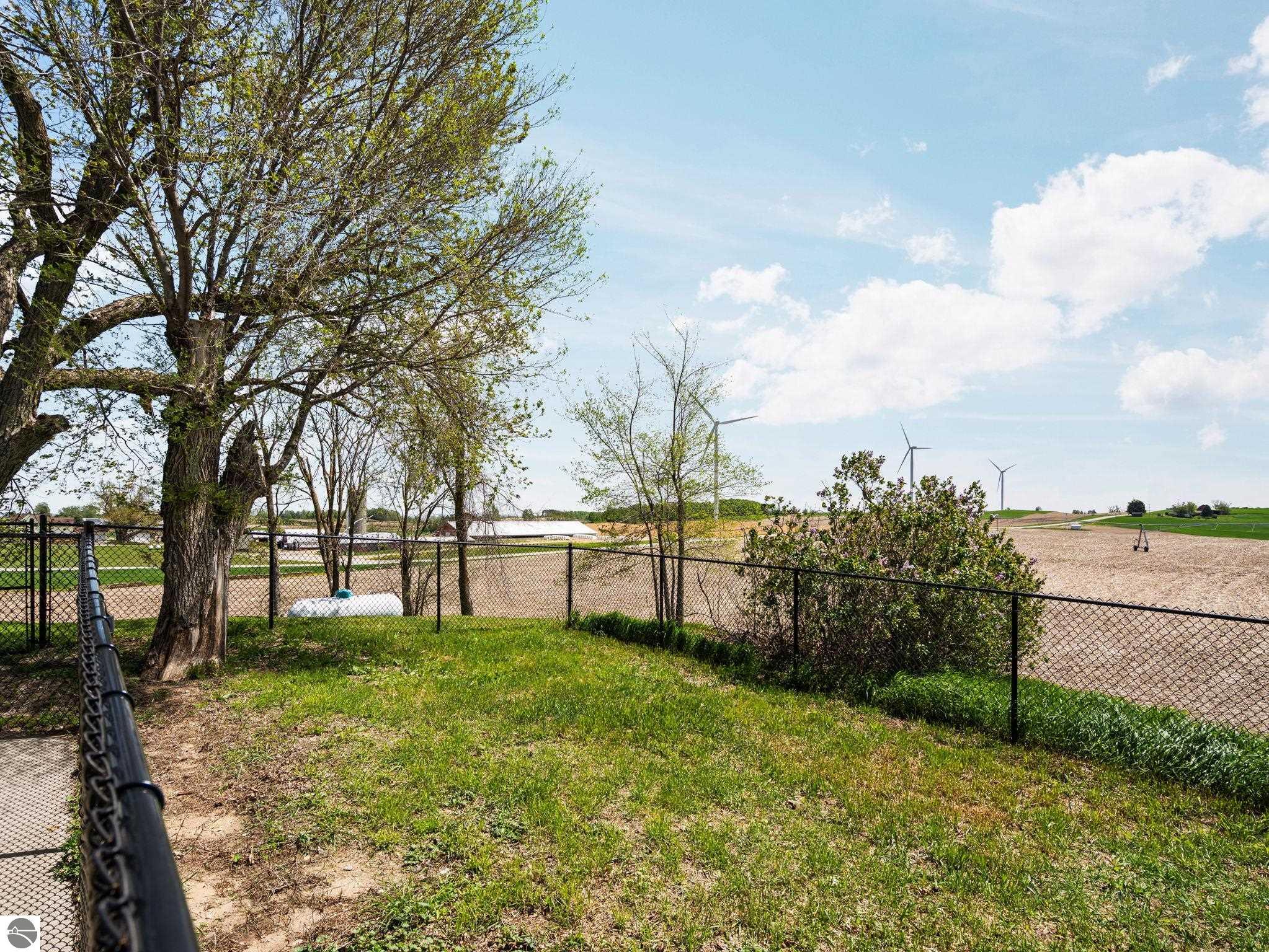 9103 E County Line Road