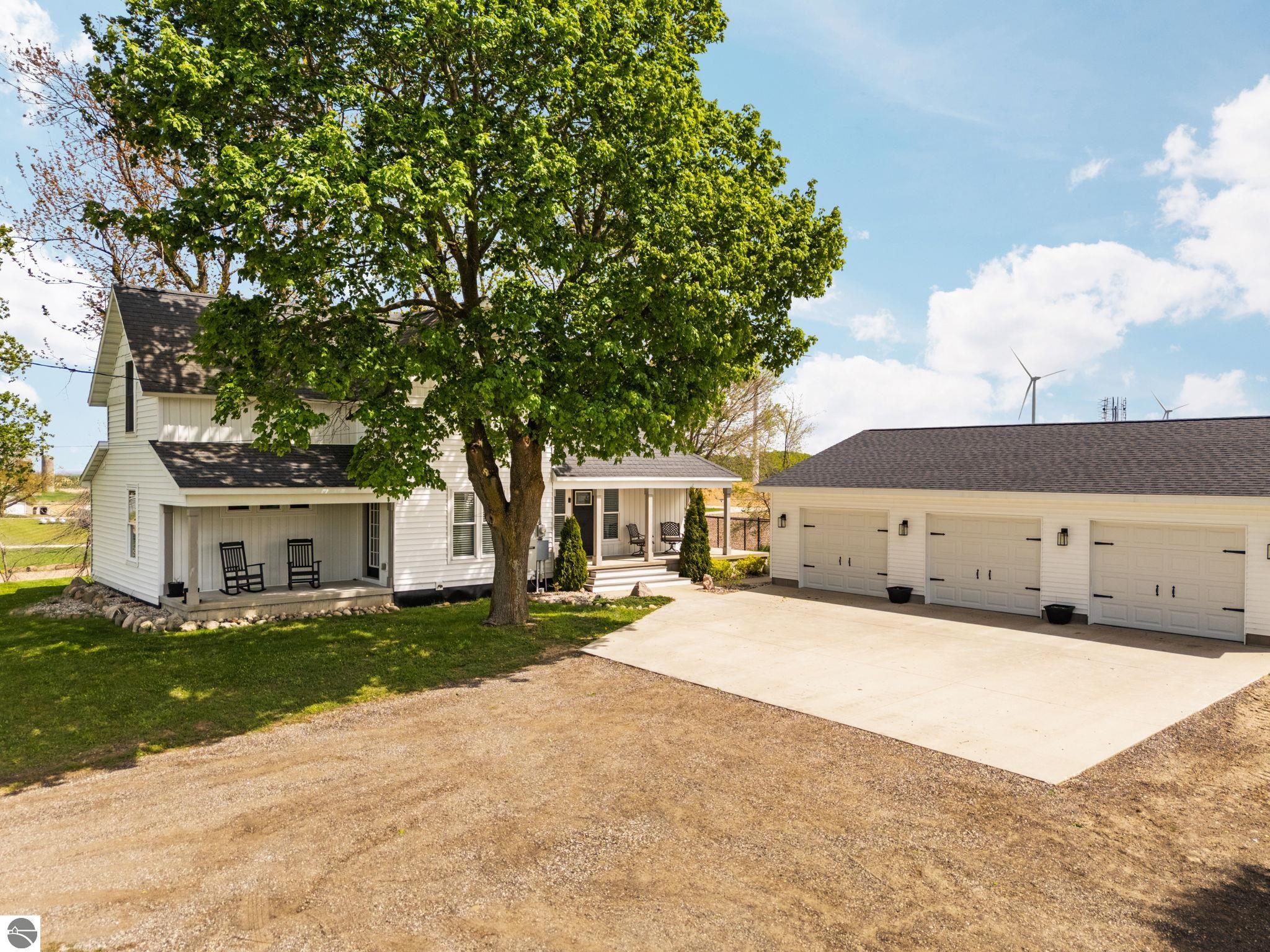9103 E County Line Road
