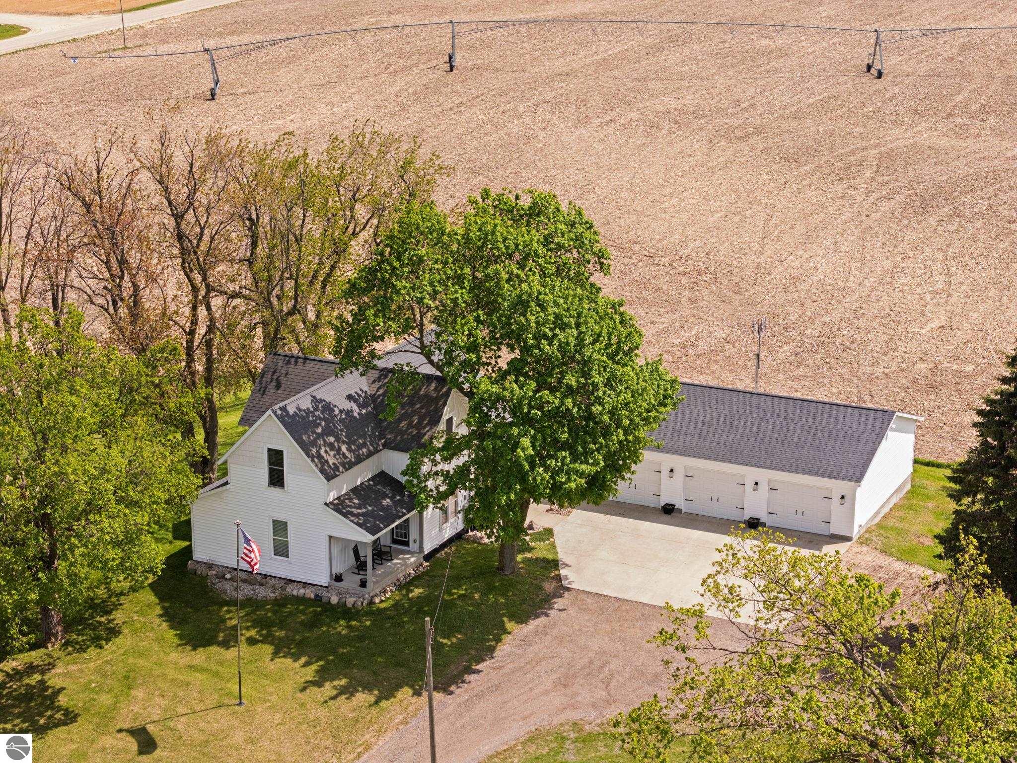 9103 E County Line Road