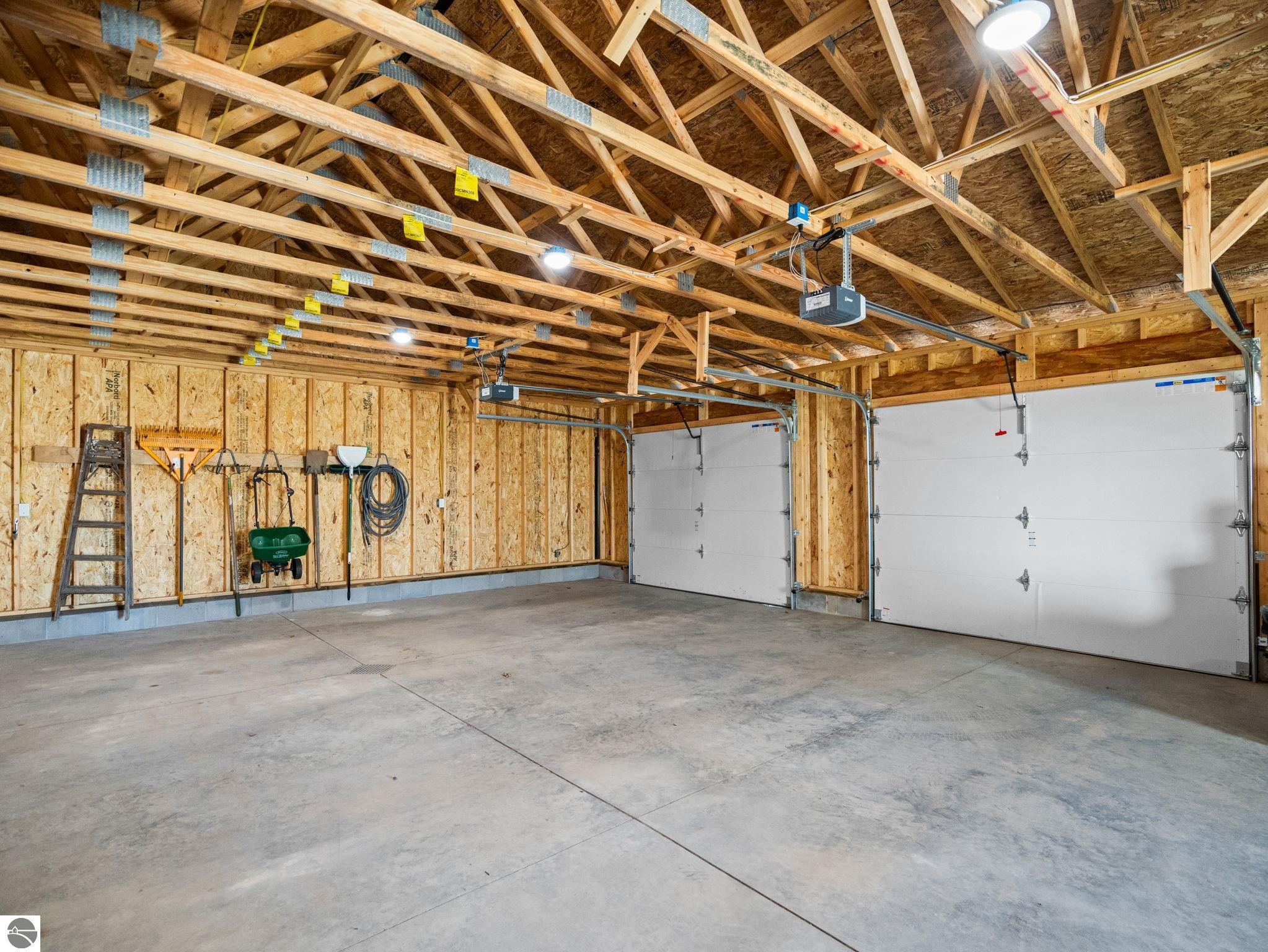 9103 E County Line Road