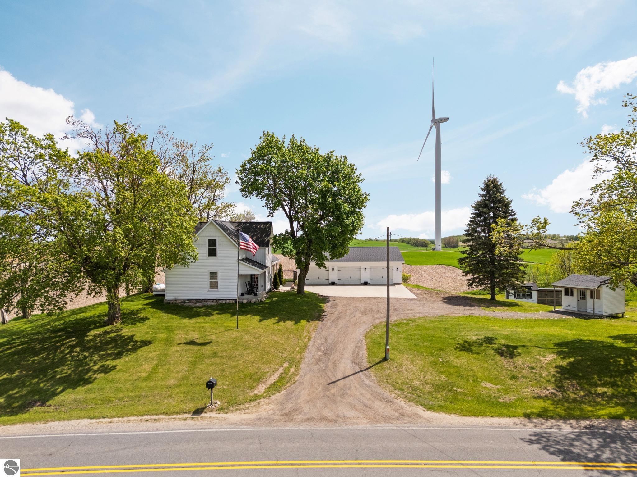 9103 E County Line Road