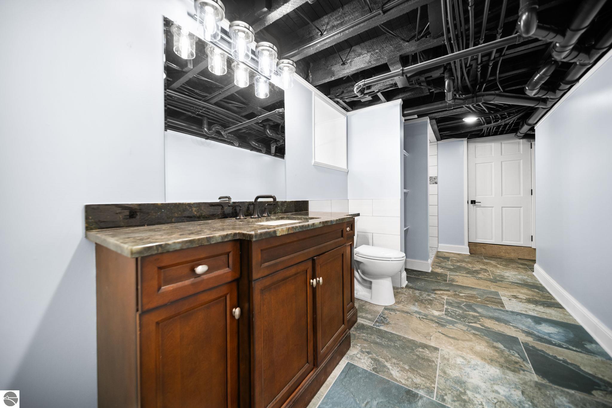 525 Fifth Street