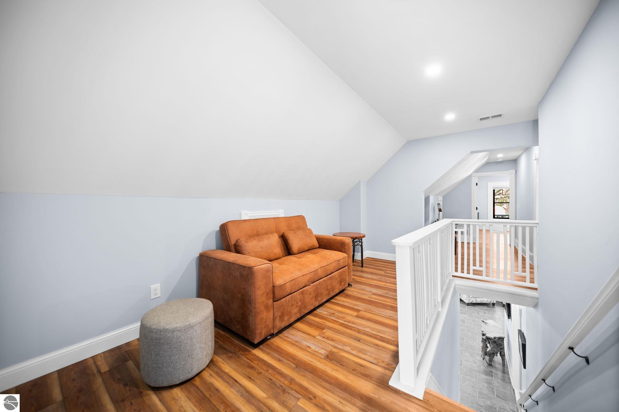 525 Fifth Street