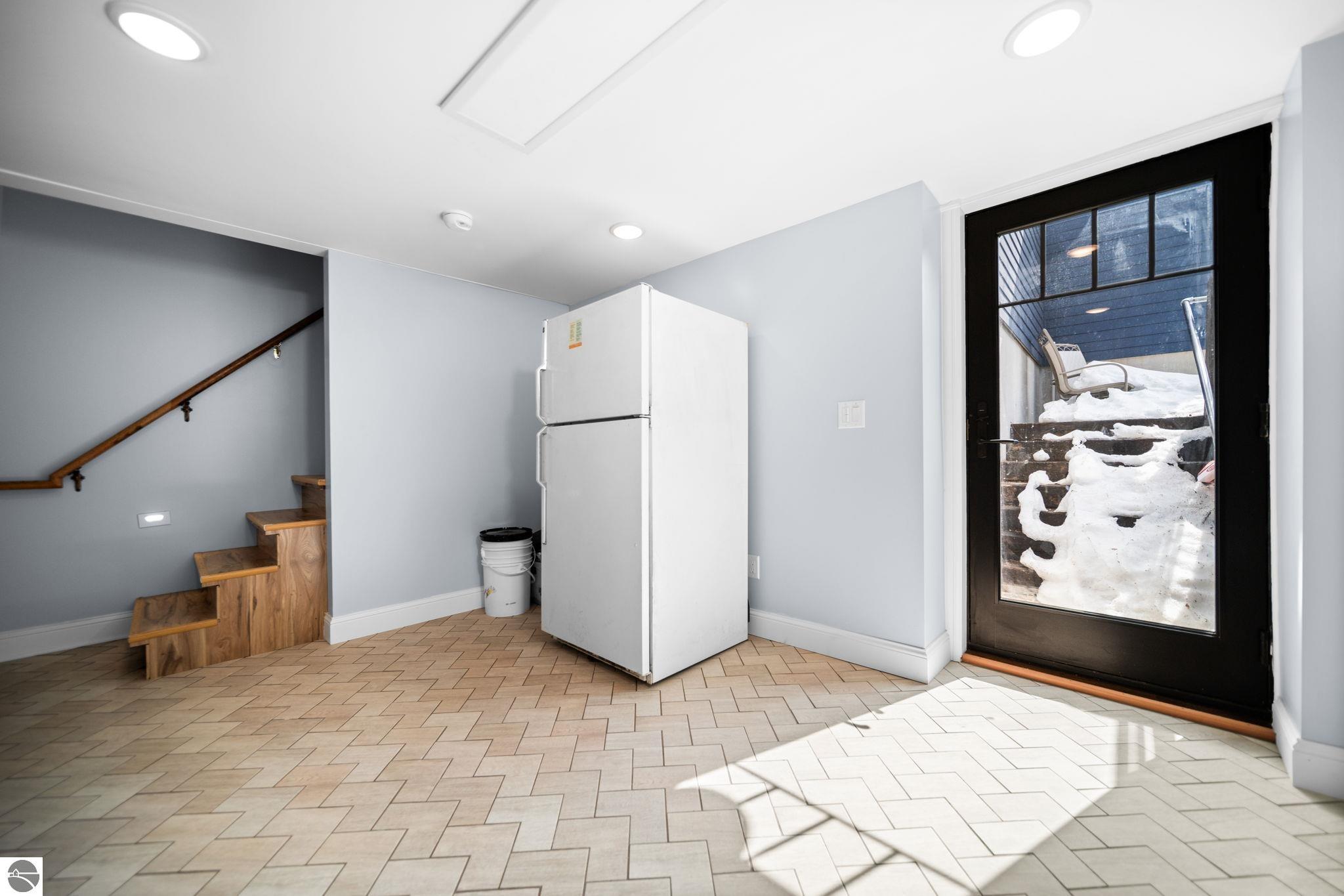 525 Fifth Street