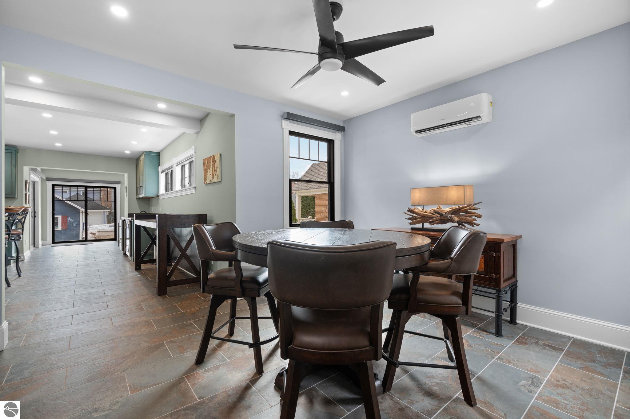 525 Fifth Street