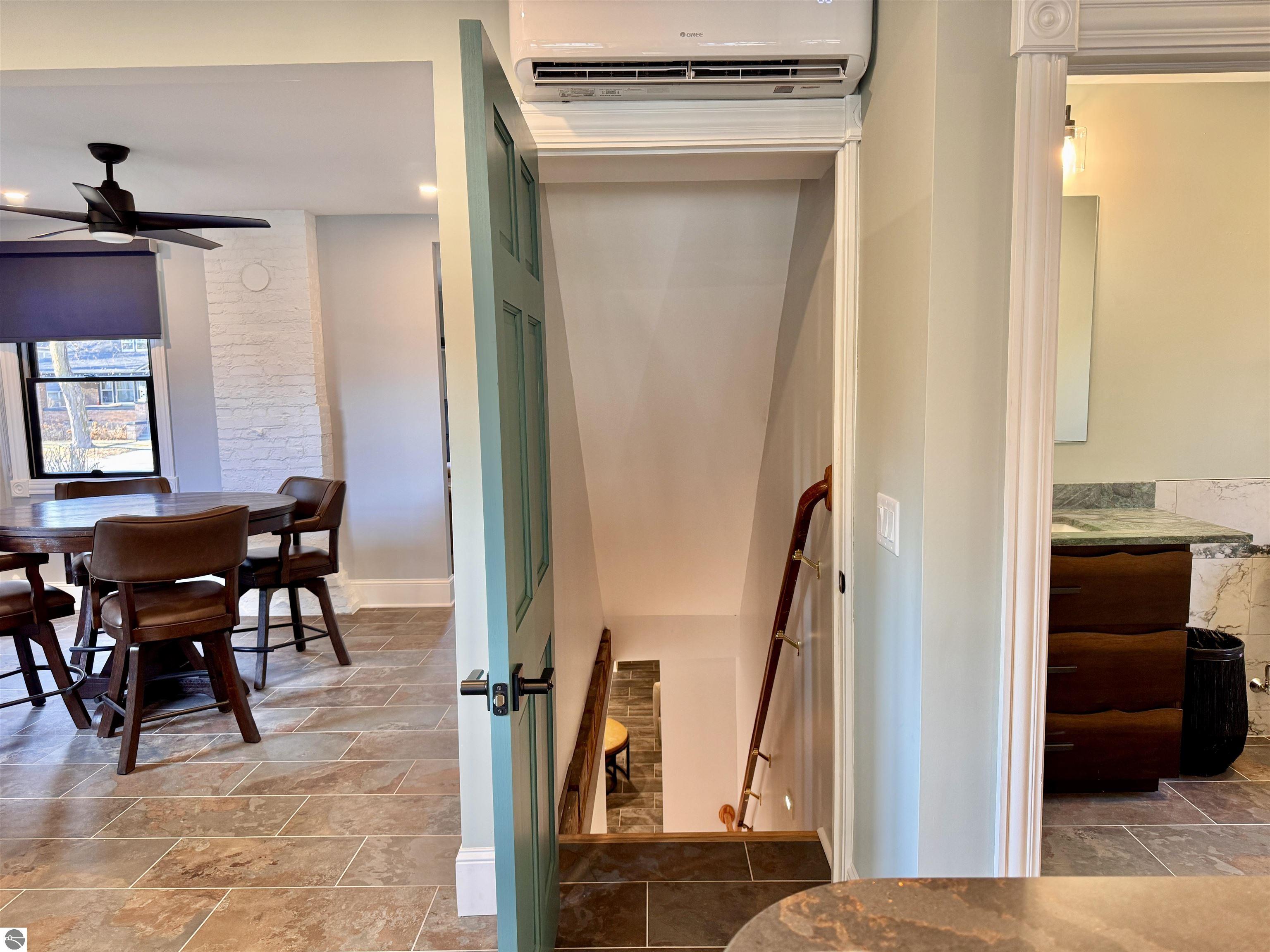 525 Fifth Street