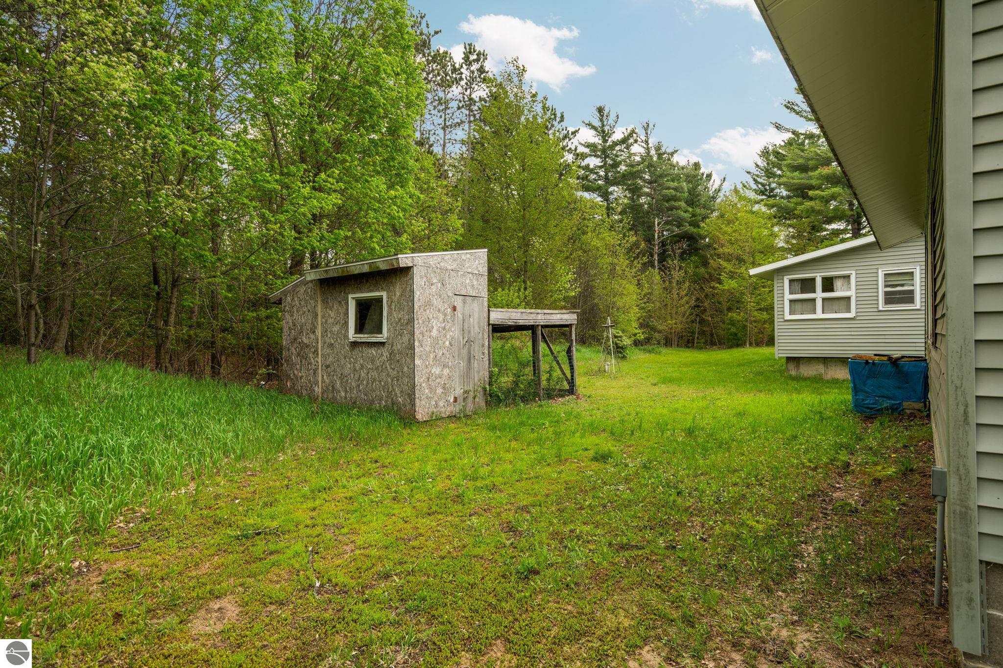 2631 Sparling Road