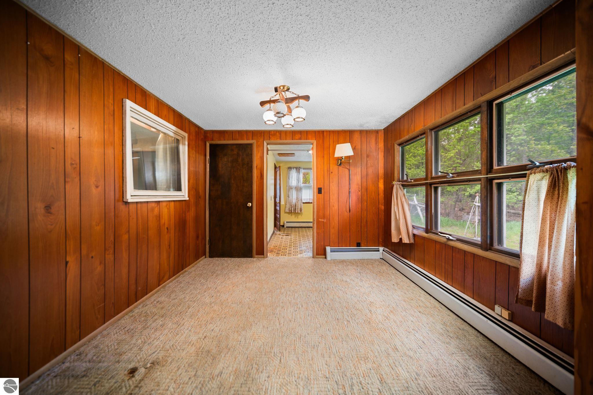 2631 Sparling Road