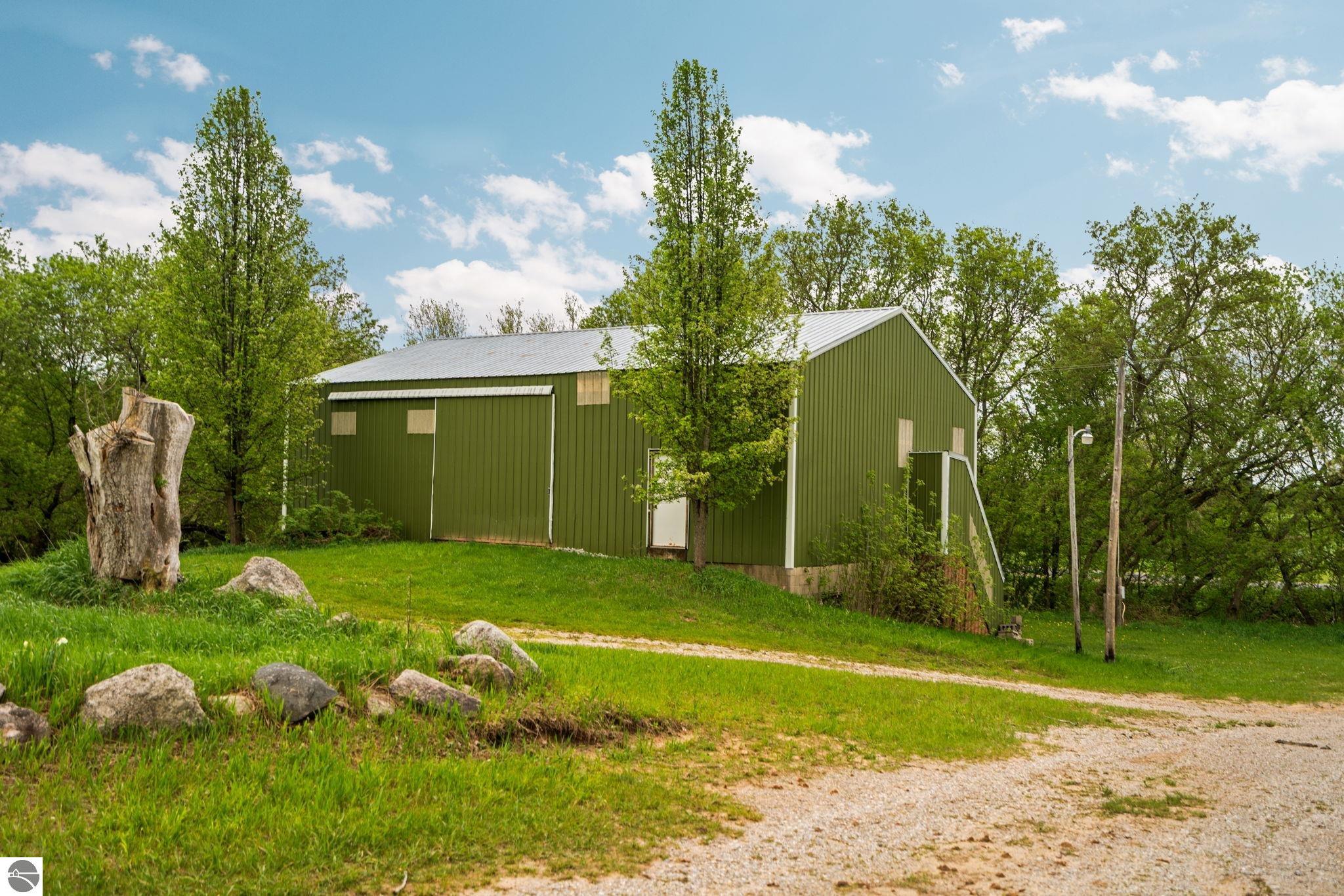 2631 Sparling Road