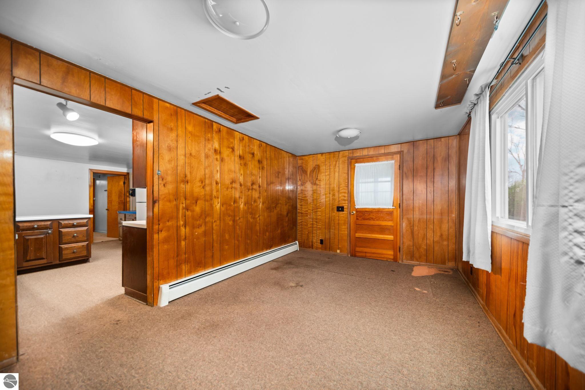 2631 Sparling Road