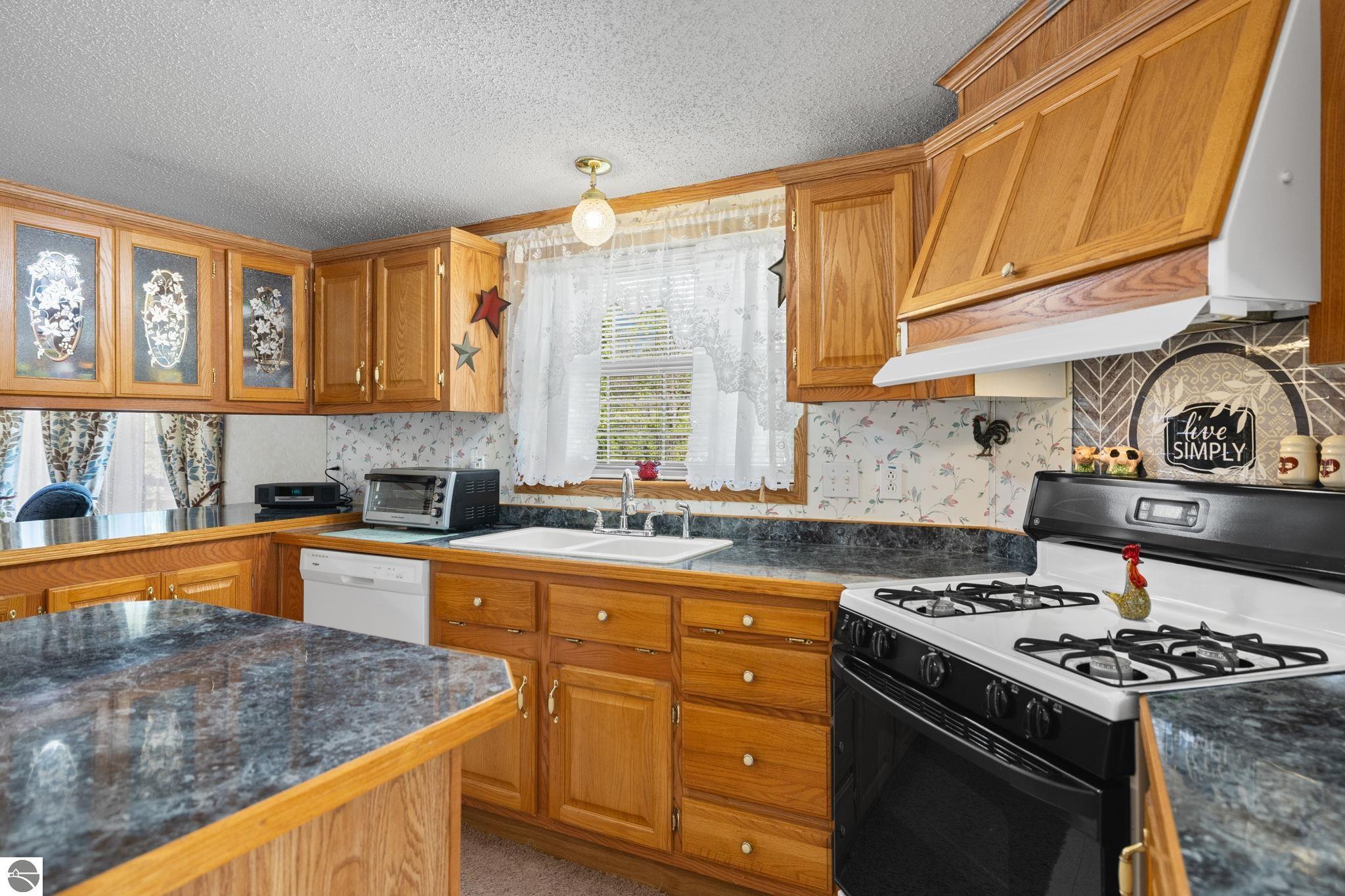 10908 Vans Lane