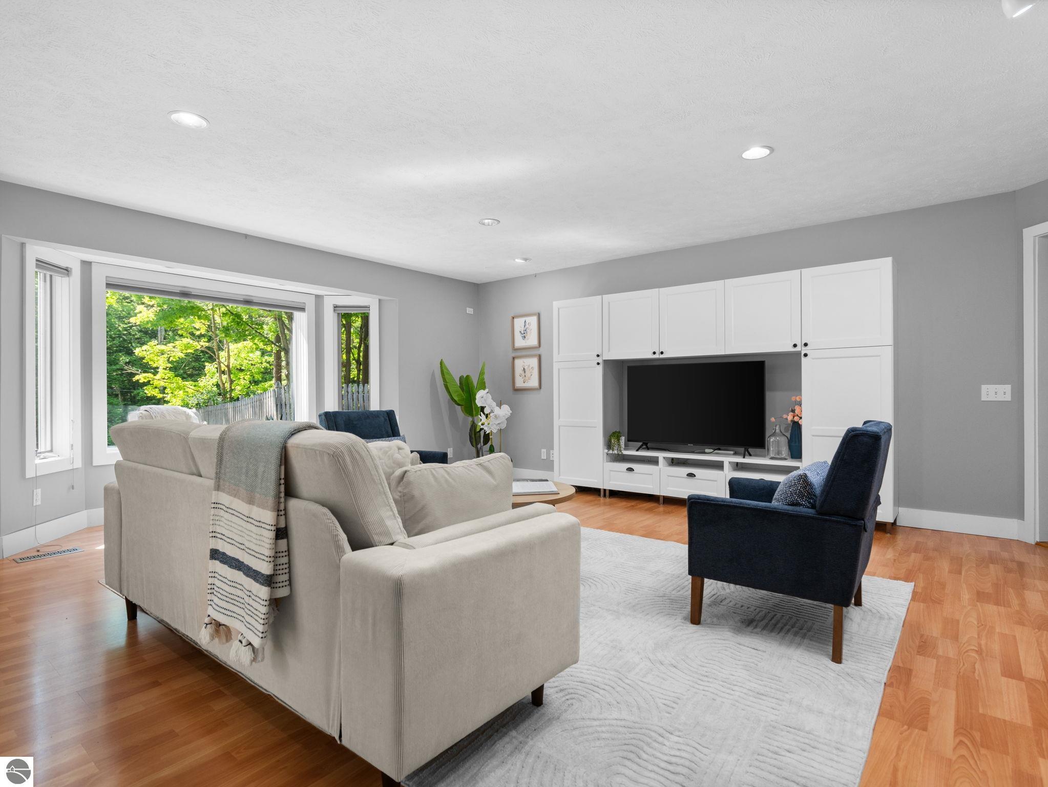 4834 Williamsburg Road