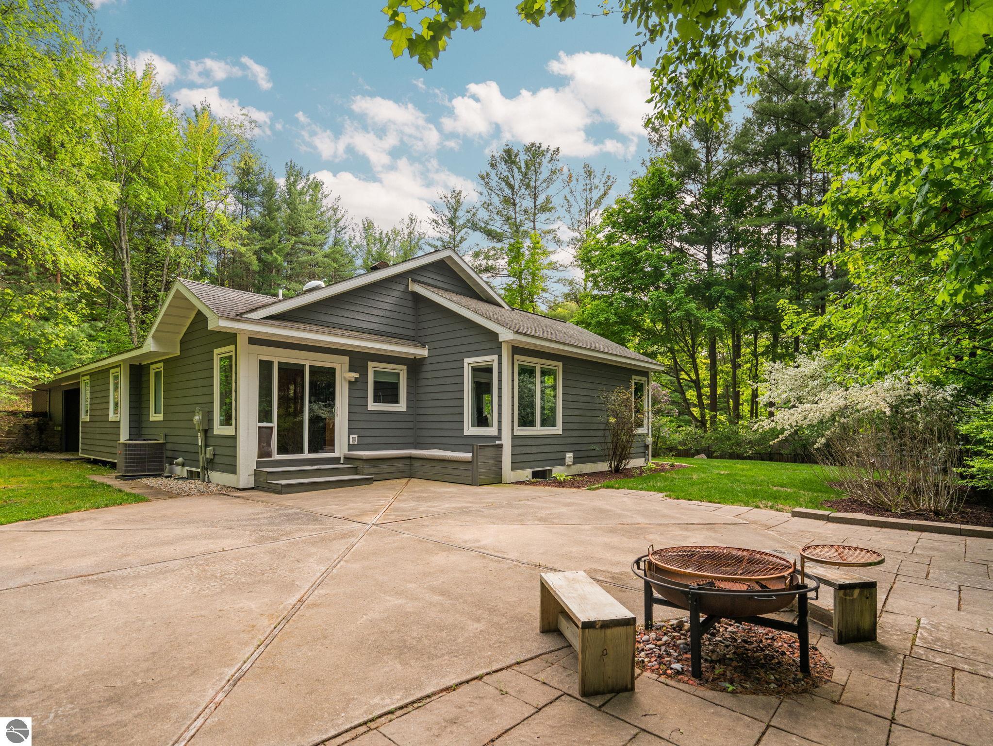 4834 Williamsburg Road