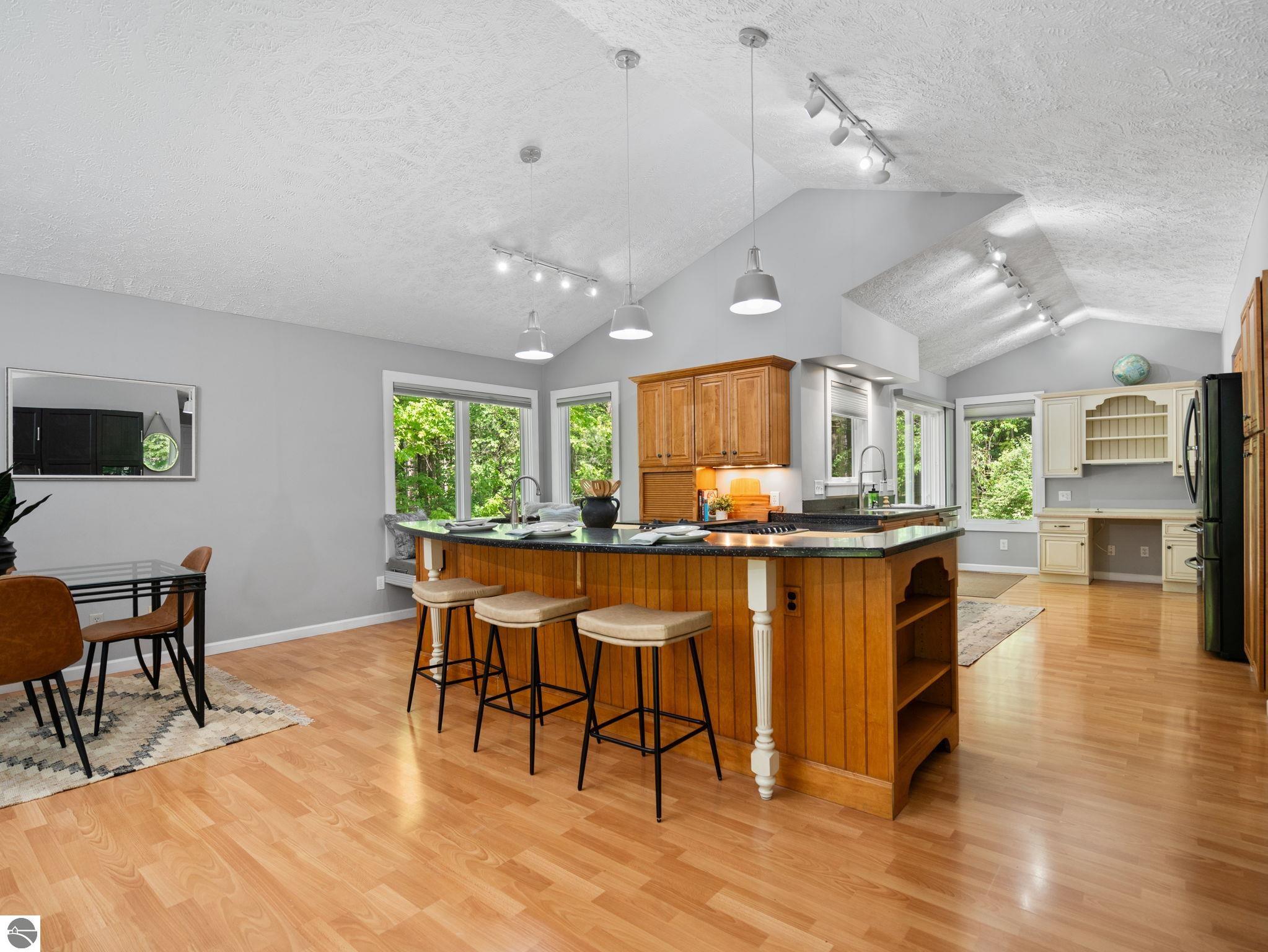 4834 Williamsburg Road