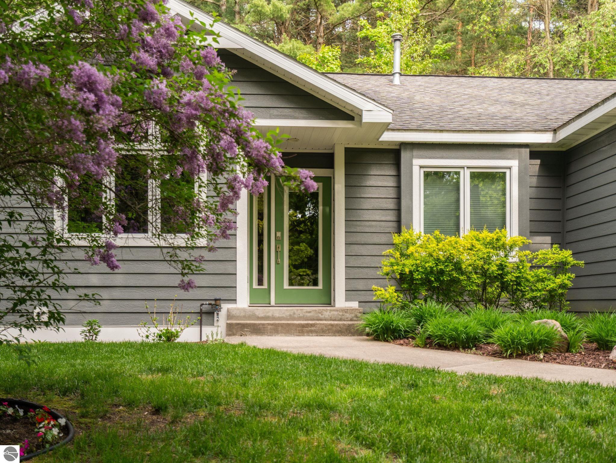 4834 Williamsburg Road