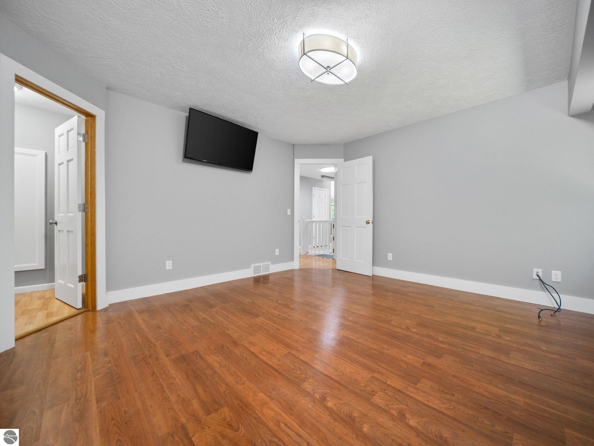 4834 Williamsburg Road