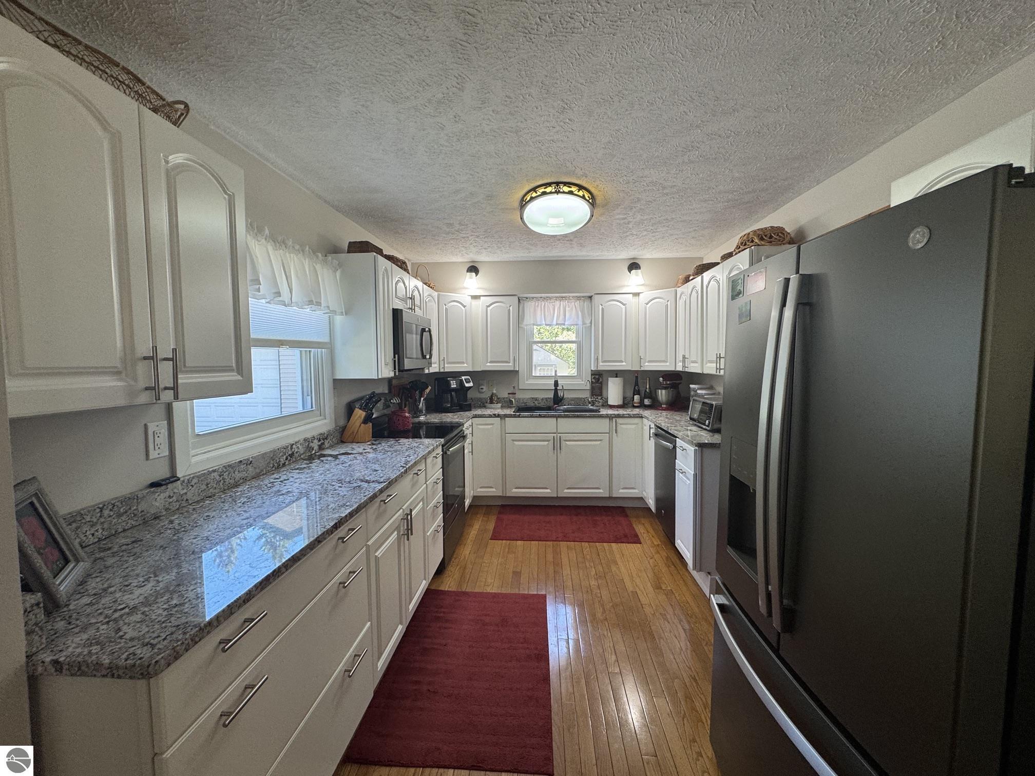 146 E Sixteenth Street