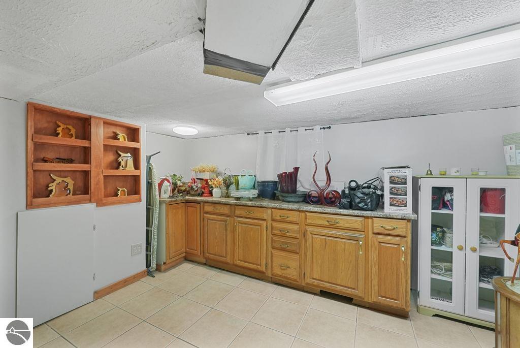 146 E Sixteenth Street