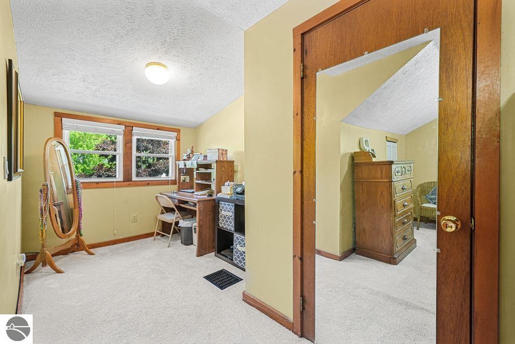 146 E Sixteenth Street