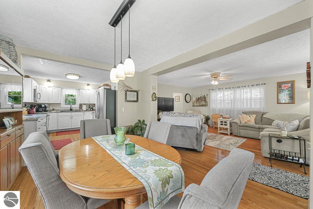 146 E Sixteenth Street