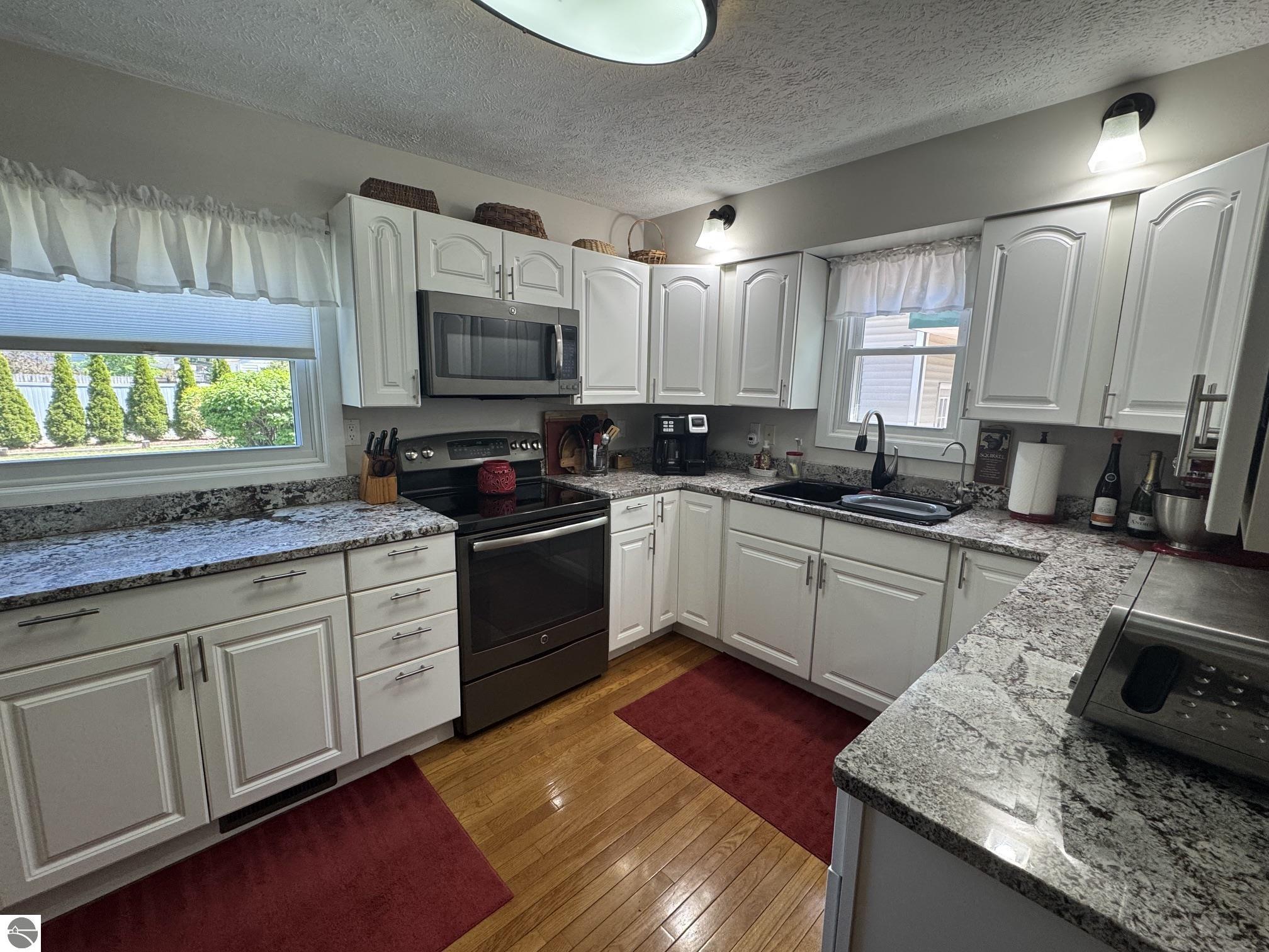 146 E Sixteenth Street