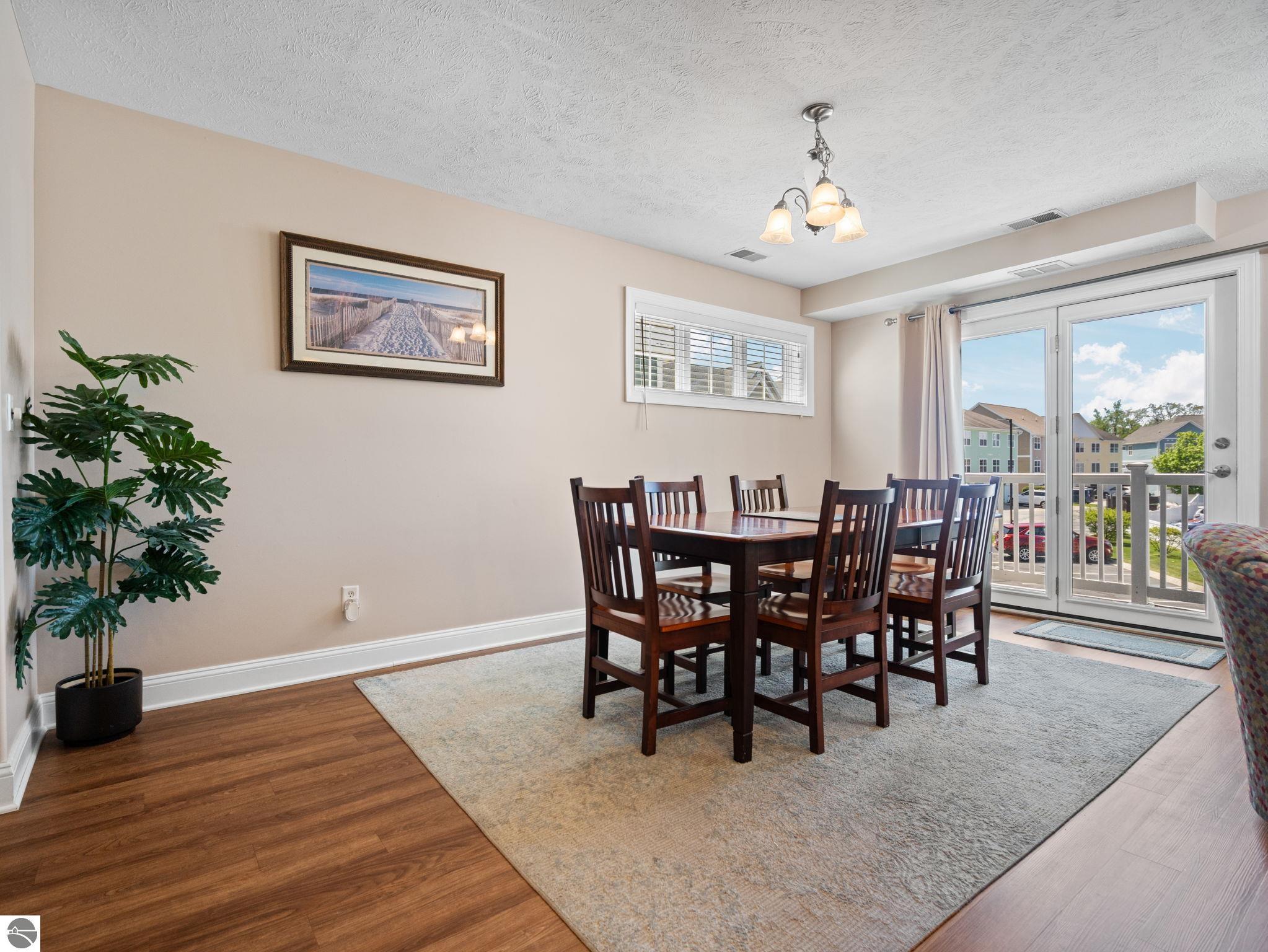 100 Hope Street # 209