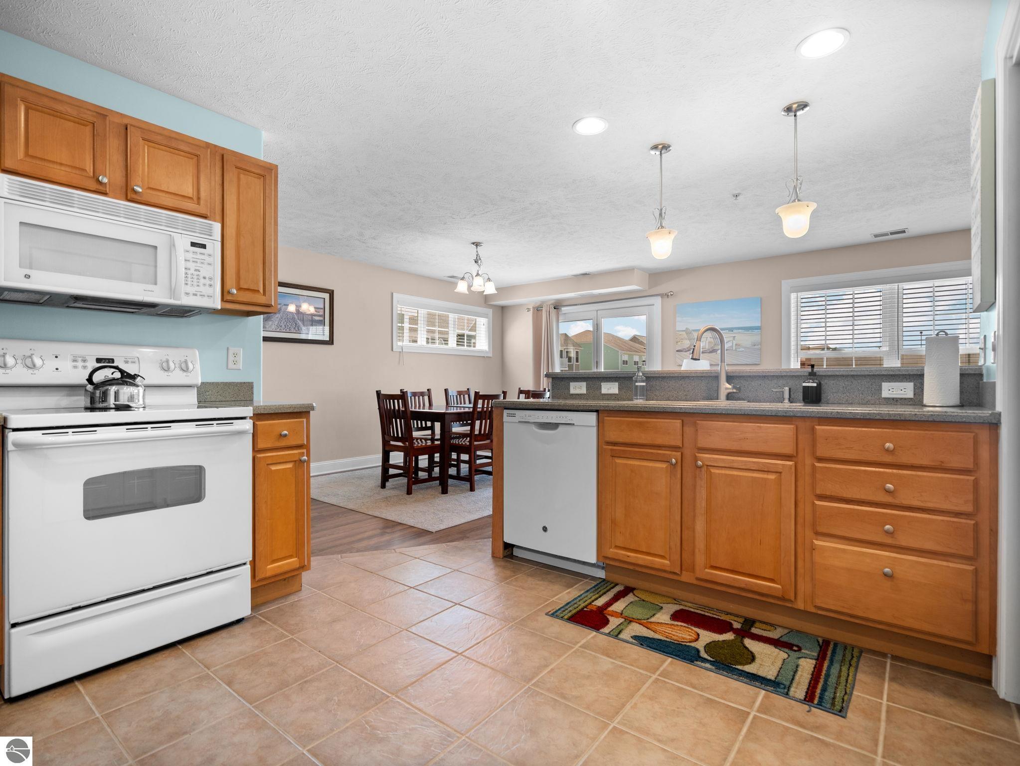 100 Hope Street # 209