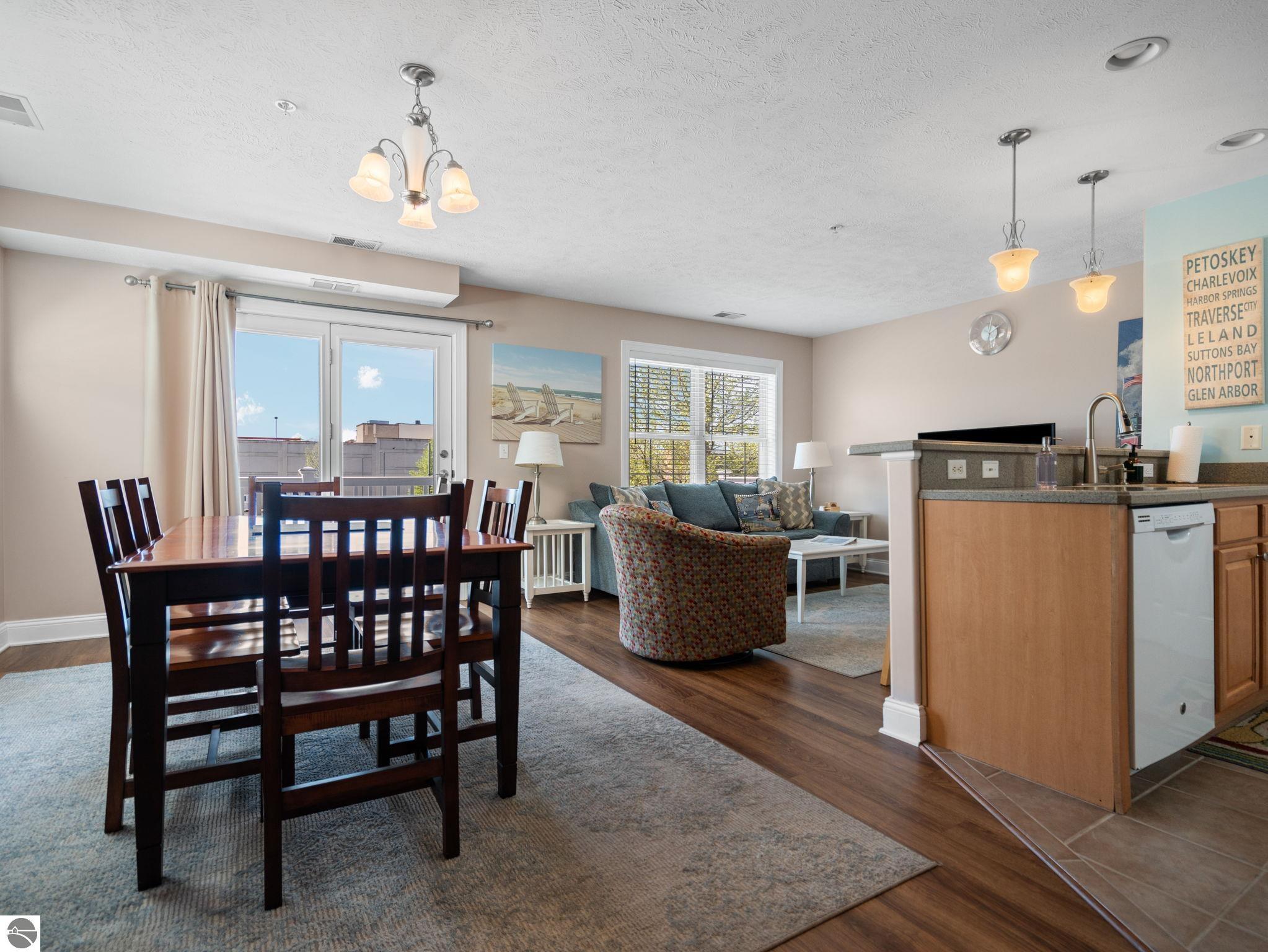 100 Hope Street # 209