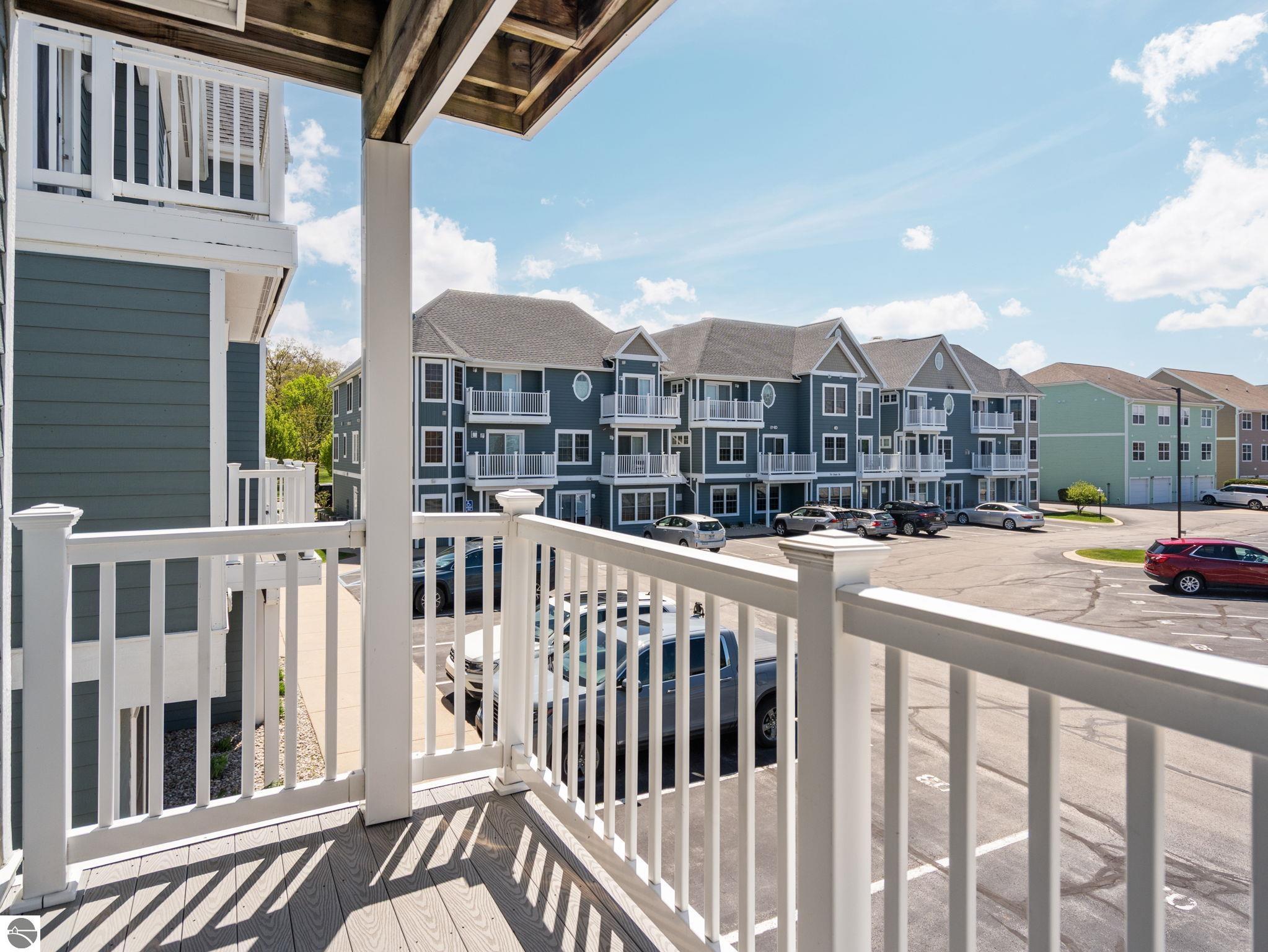 100 Hope Street # 209