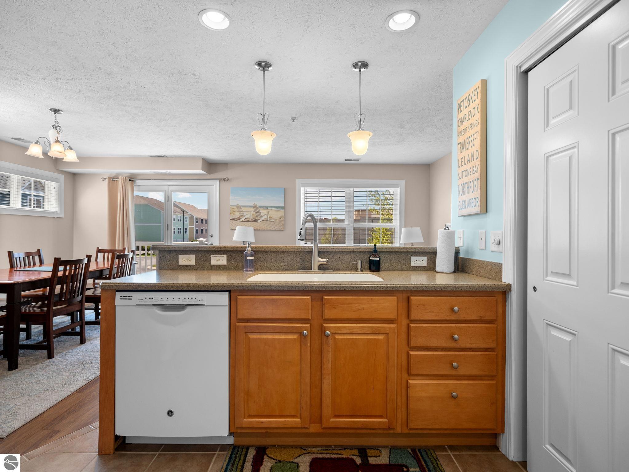 100 Hope Street # 209