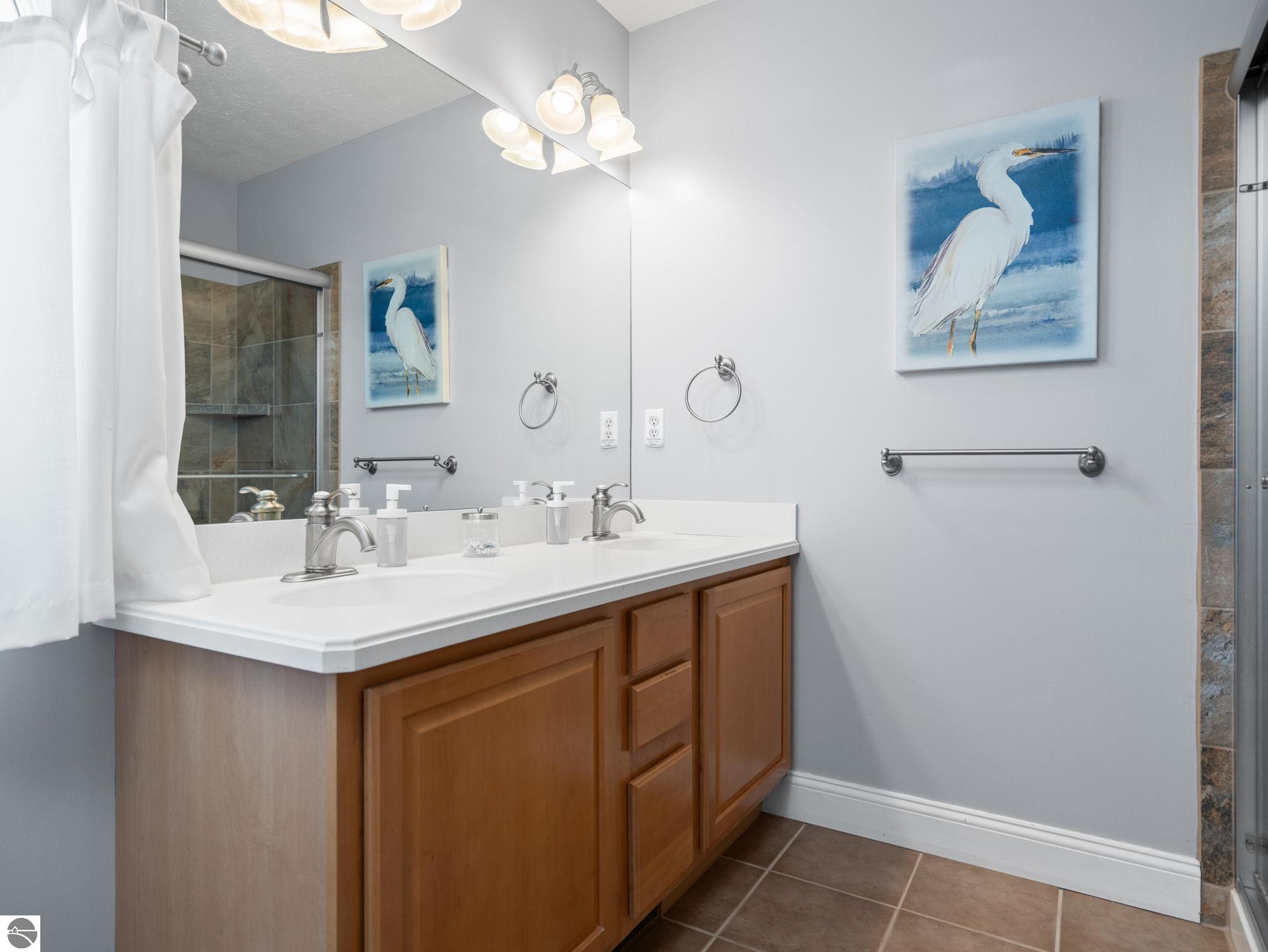 100 Hope Street # 209