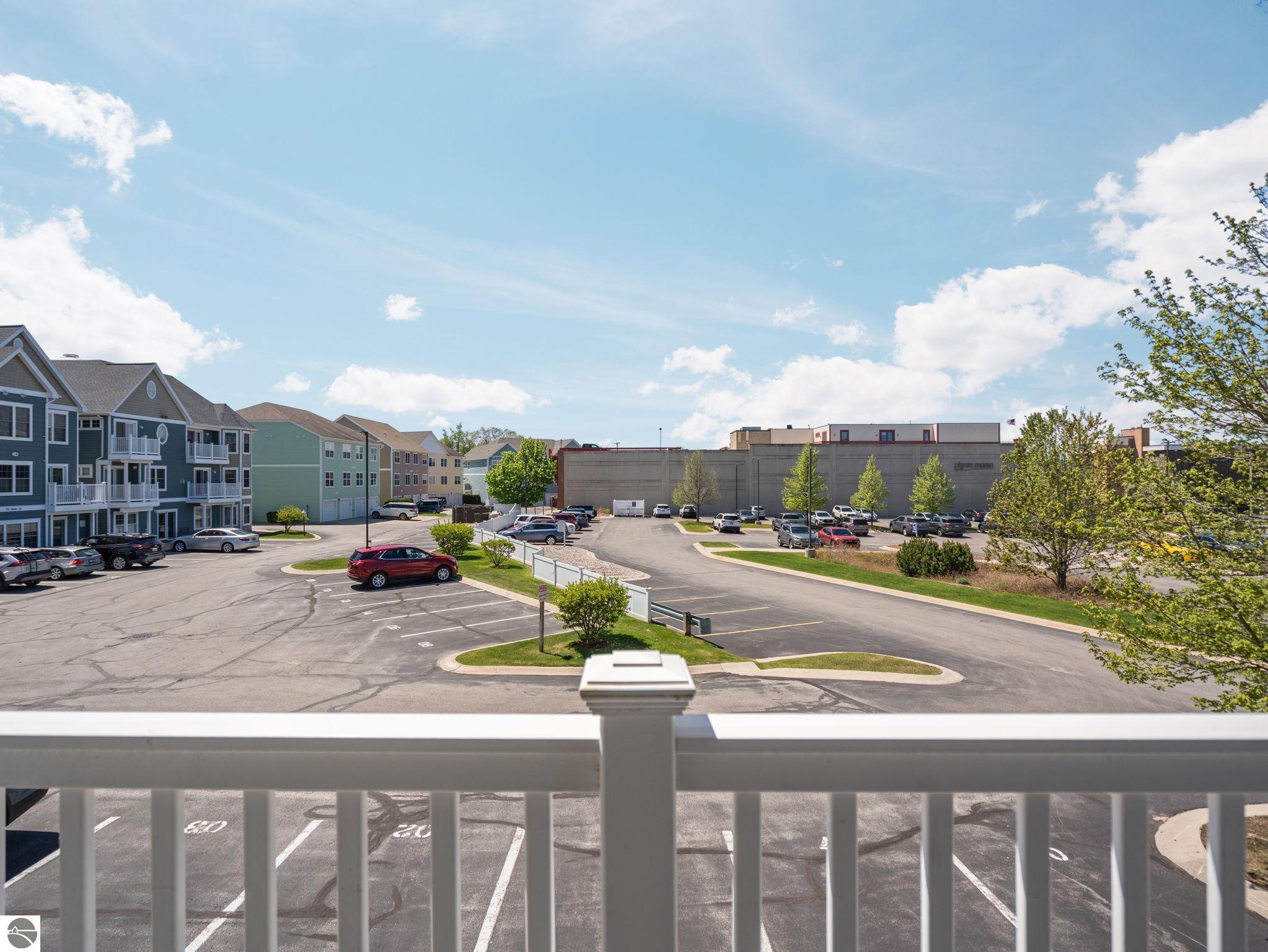 100 Hope Street # 209