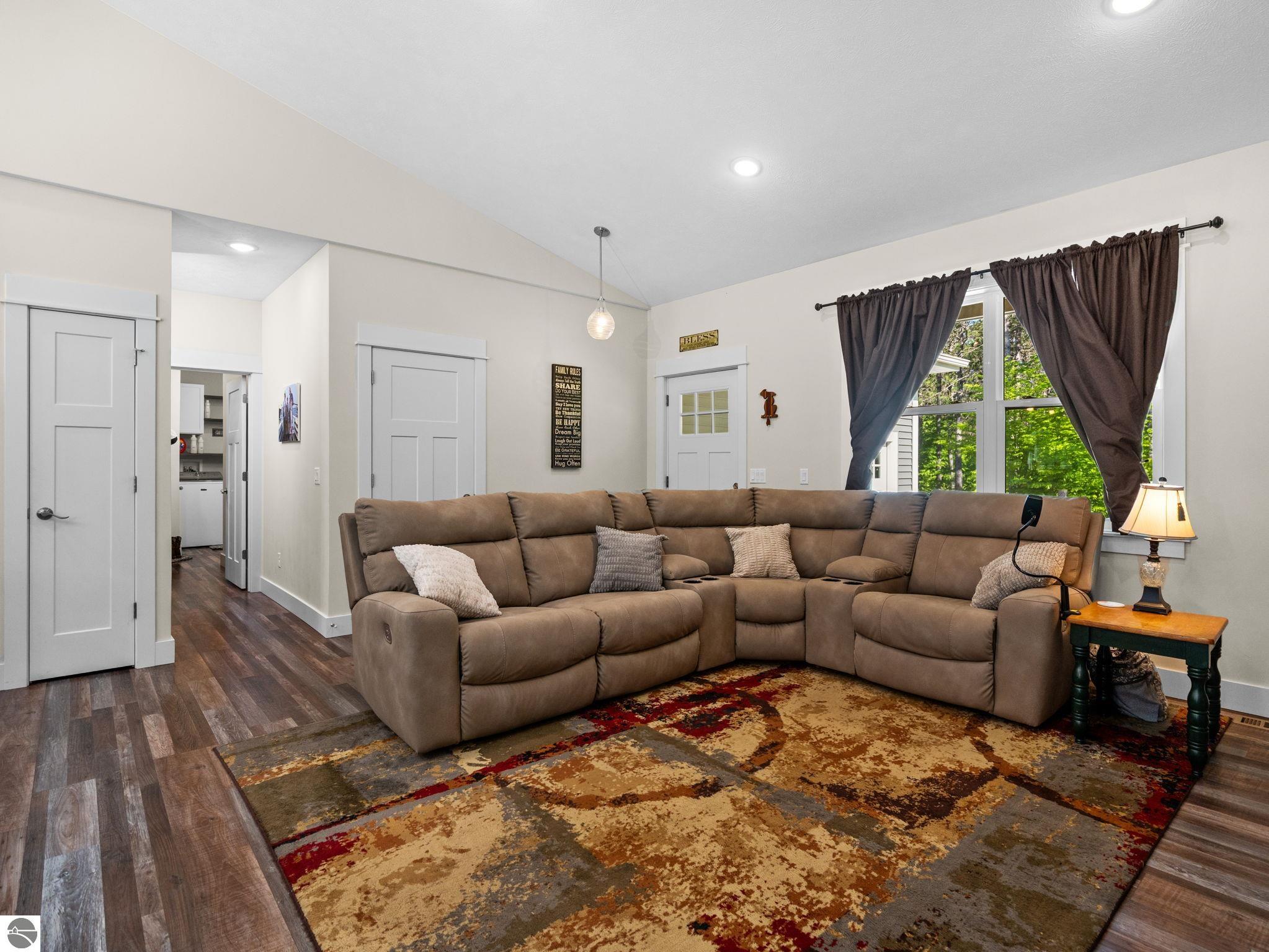 12623 S Fleetwood Court