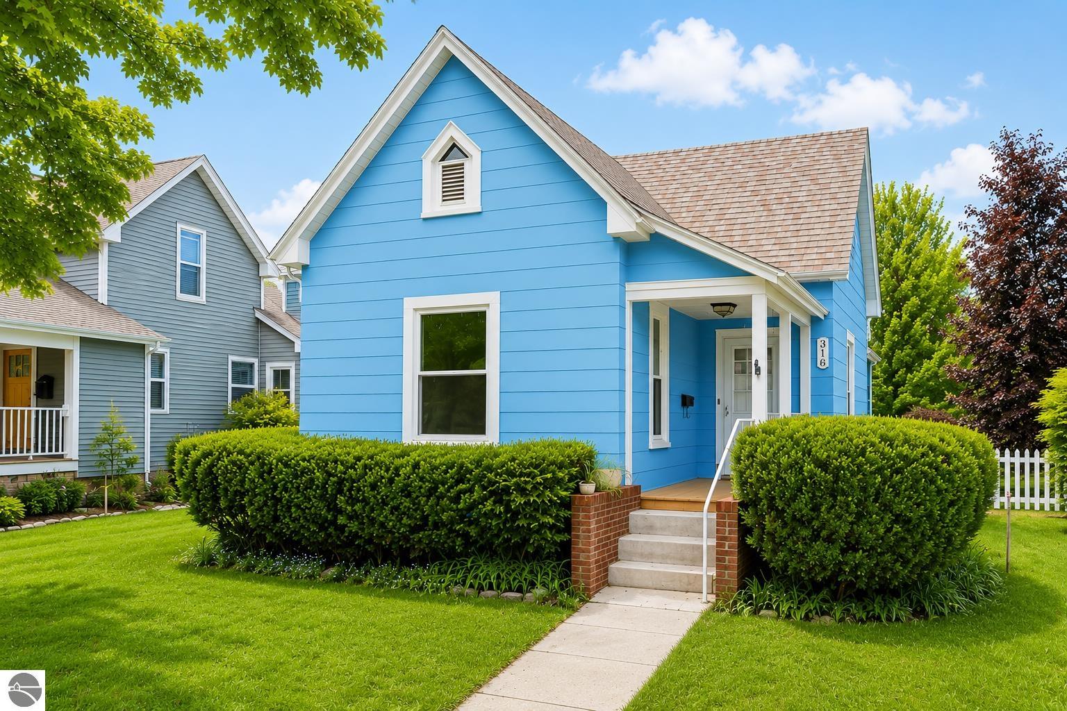 316 W Tenth Street