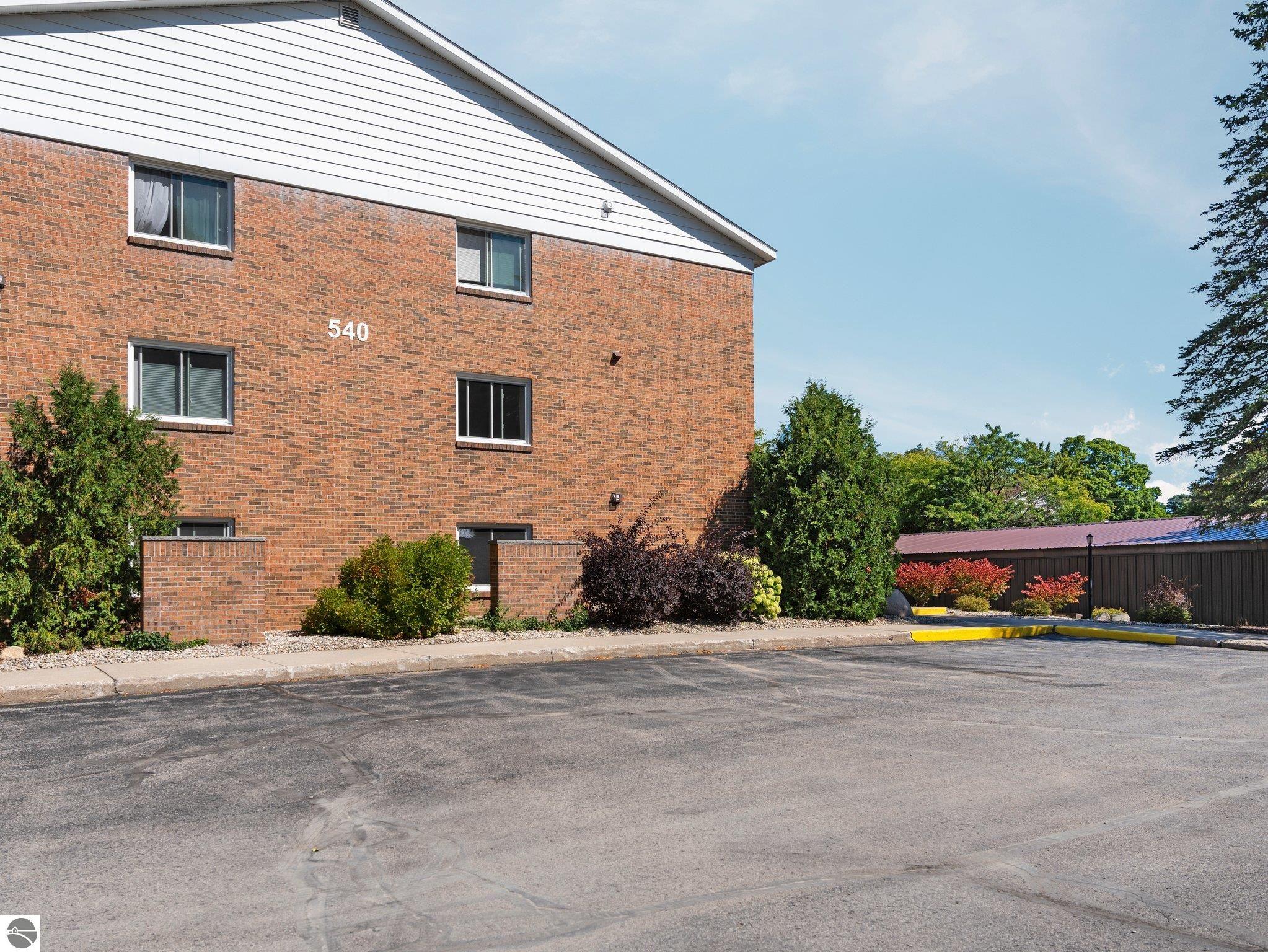 540 Georgetown Drive # 27