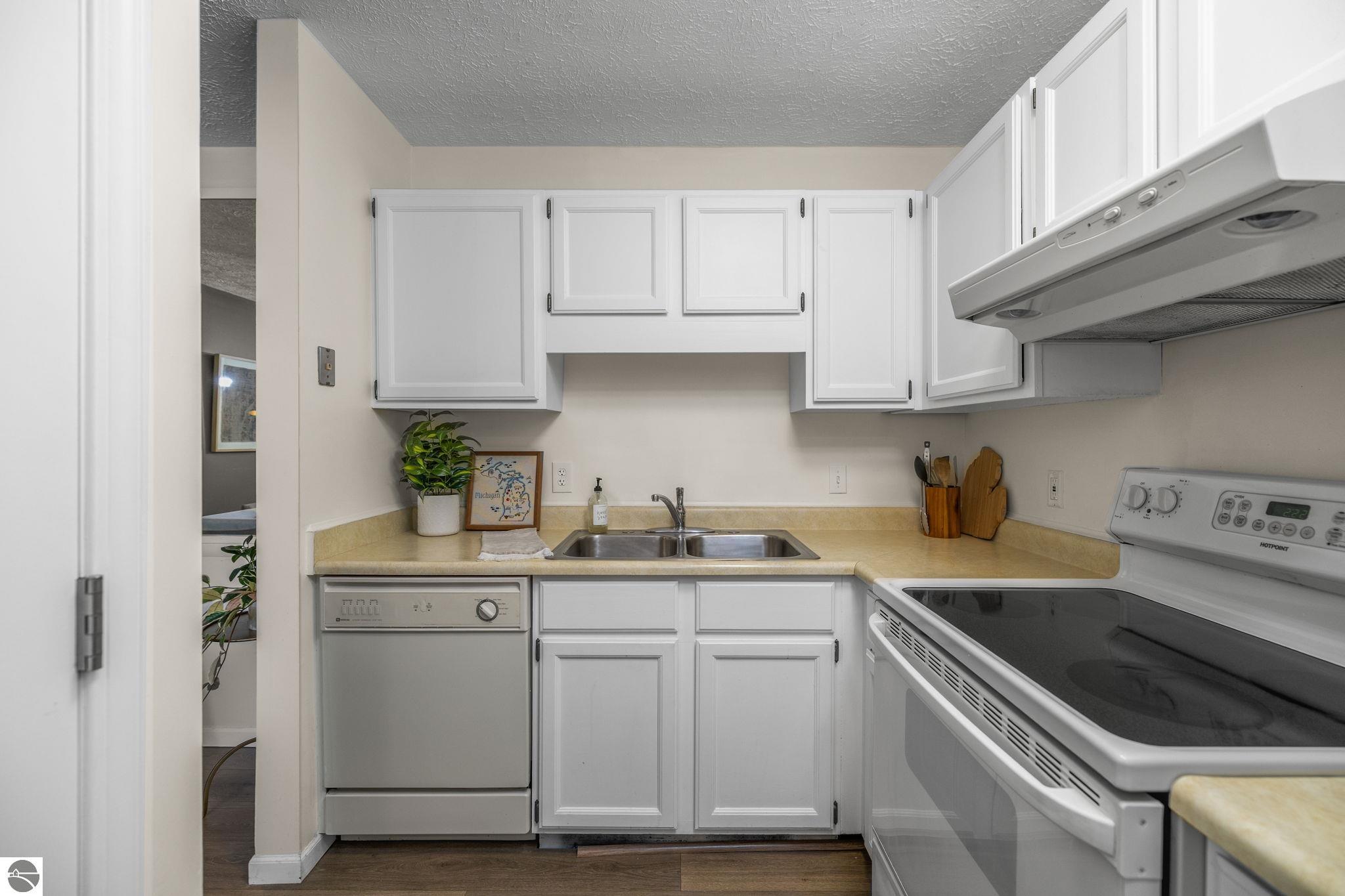 540 Georgetown Drive # 27